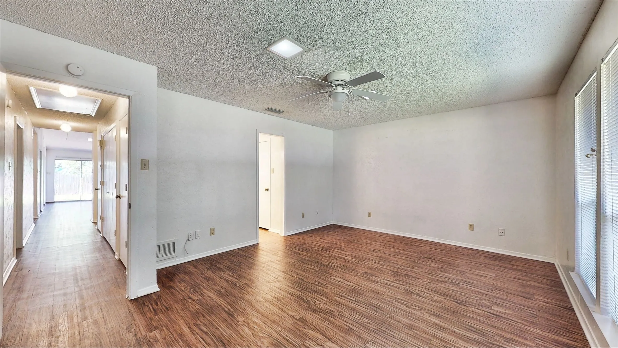 Duplex For Sale in Dallas County , 308 Towne House Lane, Richardson, Texas 75081, 6 Bedroom, 4 Bathroom, Garage spaces, 0 Sqft, built in 1973, Preowned, mls#21252727, Real Estate Agent in Richardson, Homes For Sale in Dallas county, Homes For Sale in Richardson, Realtor in Richardson Texas, Real Estate Brokerage Independent Realty Texas, Luminita Cordes Realtor