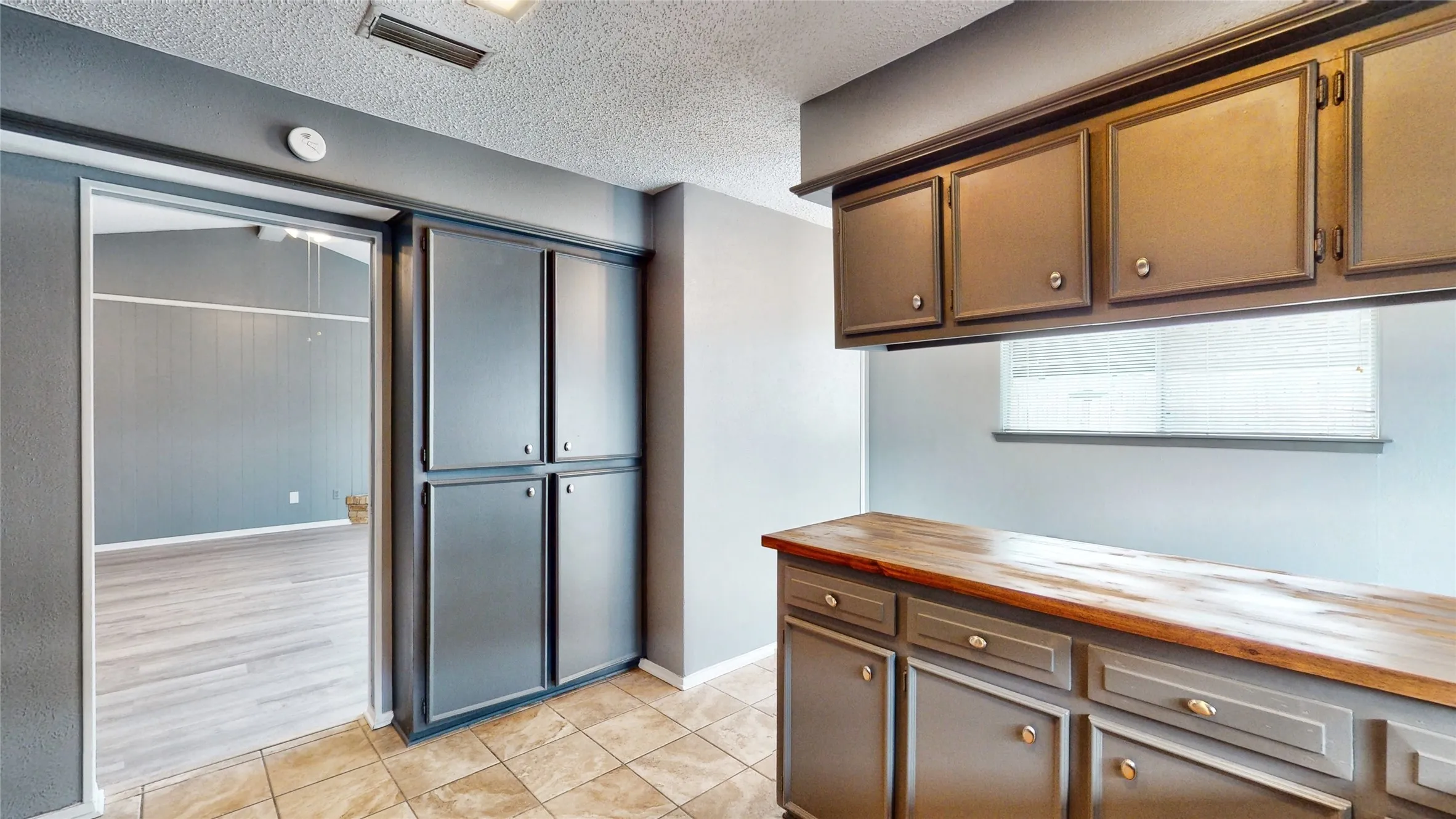 Duplex For Sale in Dallas County , 308 Towne House Lane, Richardson, Texas 75081, 6 Bedroom, 4 Bathroom, Garage spaces, 0 Sqft, built in 1973, Preowned, mls#21252727, Real Estate Agent in Richardson, Homes For Sale in Dallas county, Homes For Sale in Richardson, Realtor in Richardson Texas, Real Estate Brokerage Independent Realty Texas, Luminita Cordes Realtor