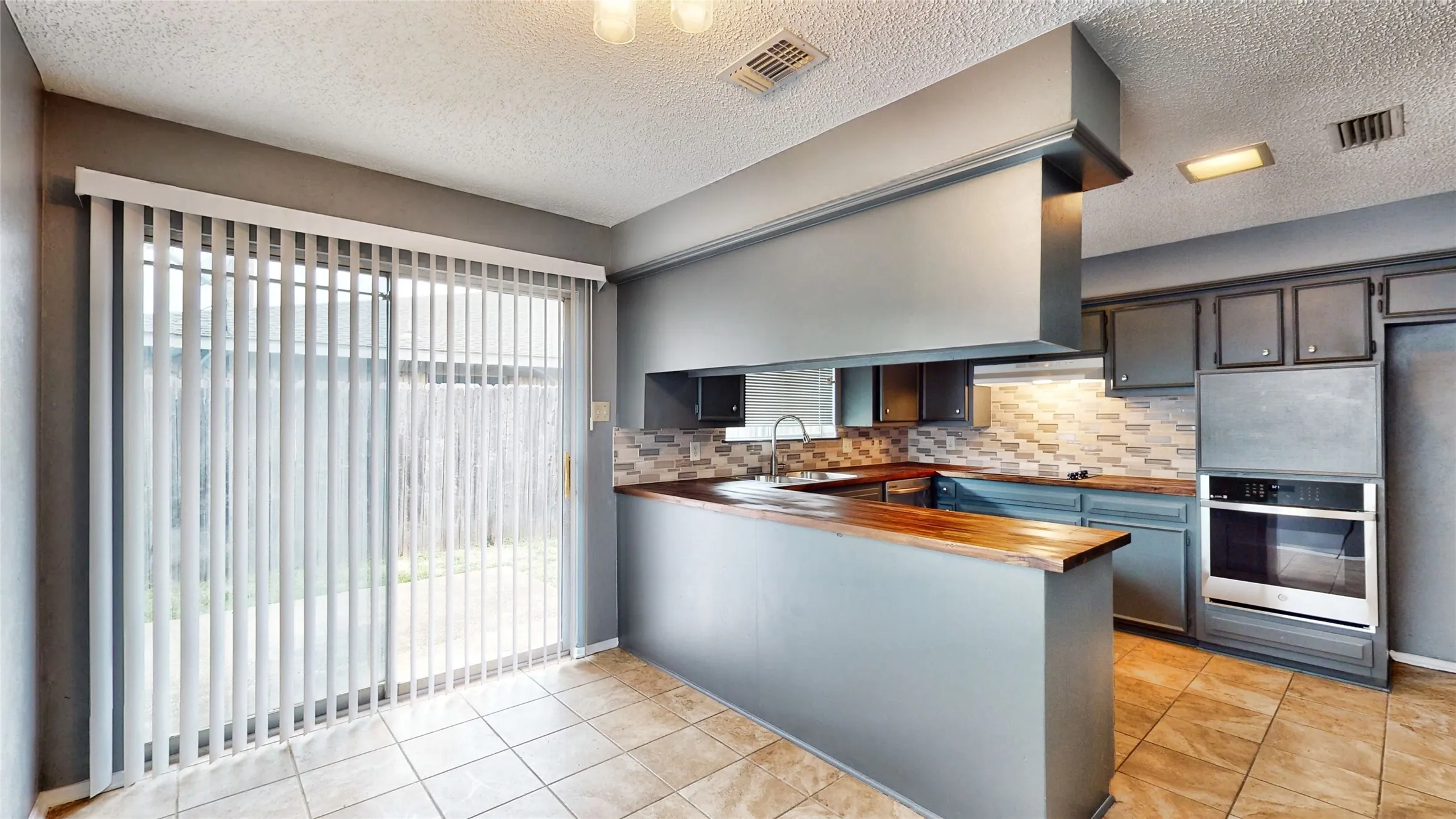 Duplex For Sale in Dallas County , 308 Towne House Lane, Richardson, Texas 75081, 6 Bedroom, 4 Bathroom, Garage spaces, 0 Sqft, built in 1973, Preowned, mls#21252727, Real Estate Agent in Richardson, Homes For Sale in Dallas county, Homes For Sale in Richardson, Realtor in Richardson Texas, Real Estate Brokerage Independent Realty Texas, Luminita Cordes Realtor