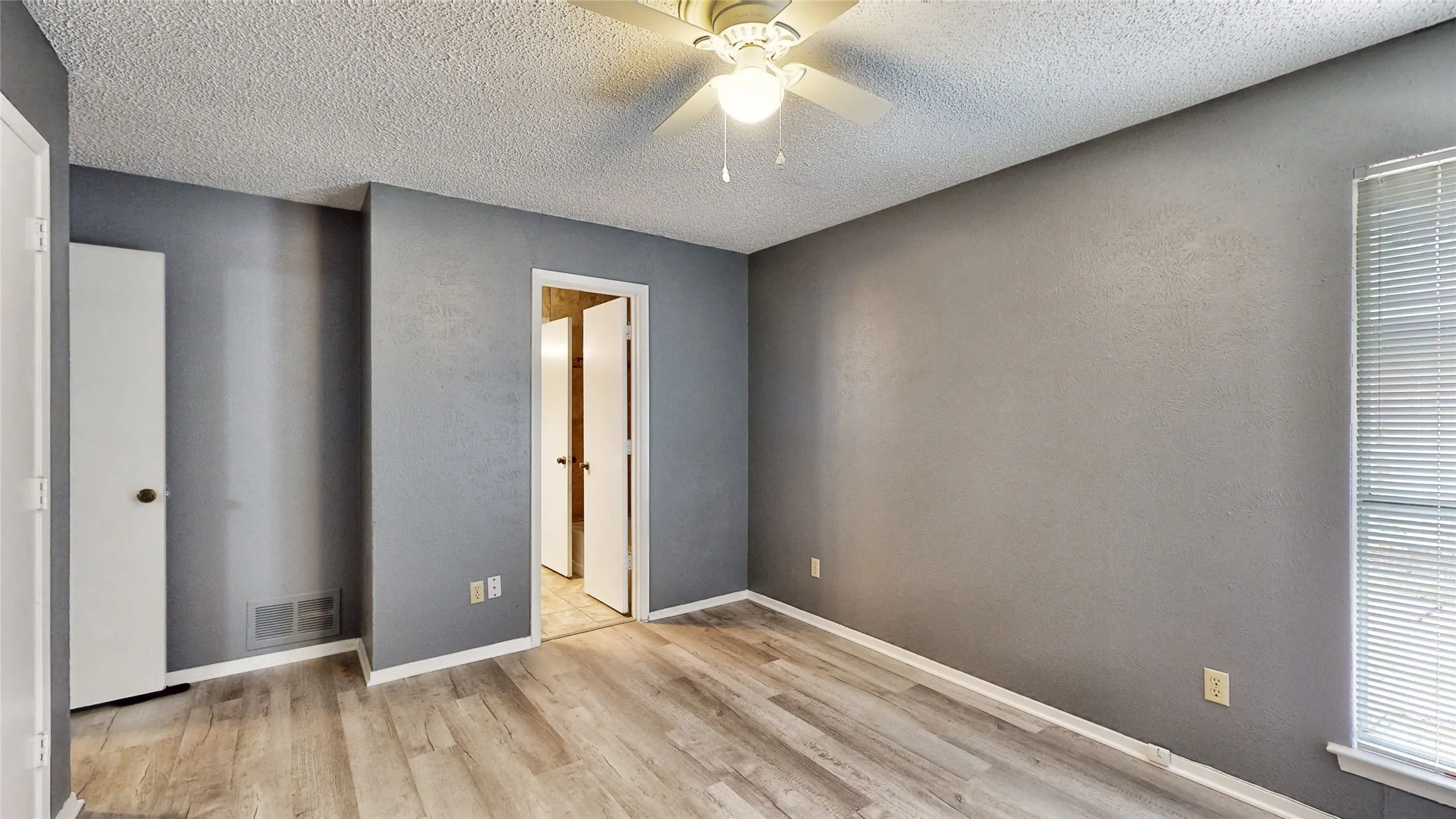 Duplex For Sale in Dallas County , 308 Towne House Lane, Richardson, Texas 75081, 6 Bedroom, 4 Bathroom, Garage spaces, 0 Sqft, built in 1973, Preowned, mls#21252727, Real Estate Agent in Richardson, Homes For Sale in Dallas county, Homes For Sale in Richardson, Realtor in Richardson Texas, Real Estate Brokerage Independent Realty Texas, Luminita Cordes Realtor