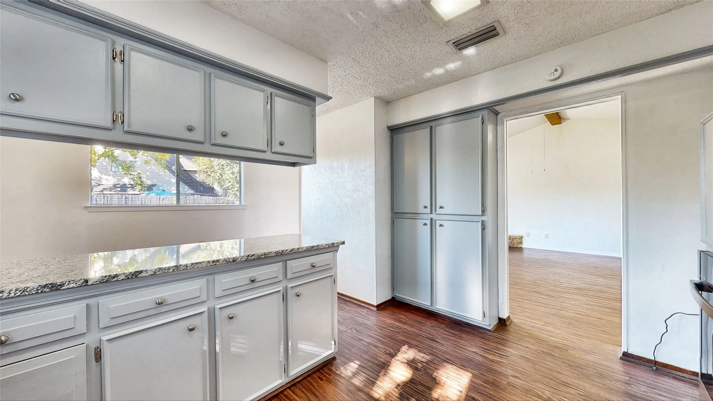 Duplex For Sale in Dallas County , 308 Towne House Lane, Richardson, Texas 75081, 6 Bedroom, 4 Bathroom, Garage spaces, 0 Sqft, built in 1973, Preowned, mls#21252727, Real Estate Agent in Richardson, Homes For Sale in Dallas county, Homes For Sale in Richardson, Realtor in Richardson Texas, Real Estate Brokerage Independent Realty Texas, Luminita Cordes Realtor