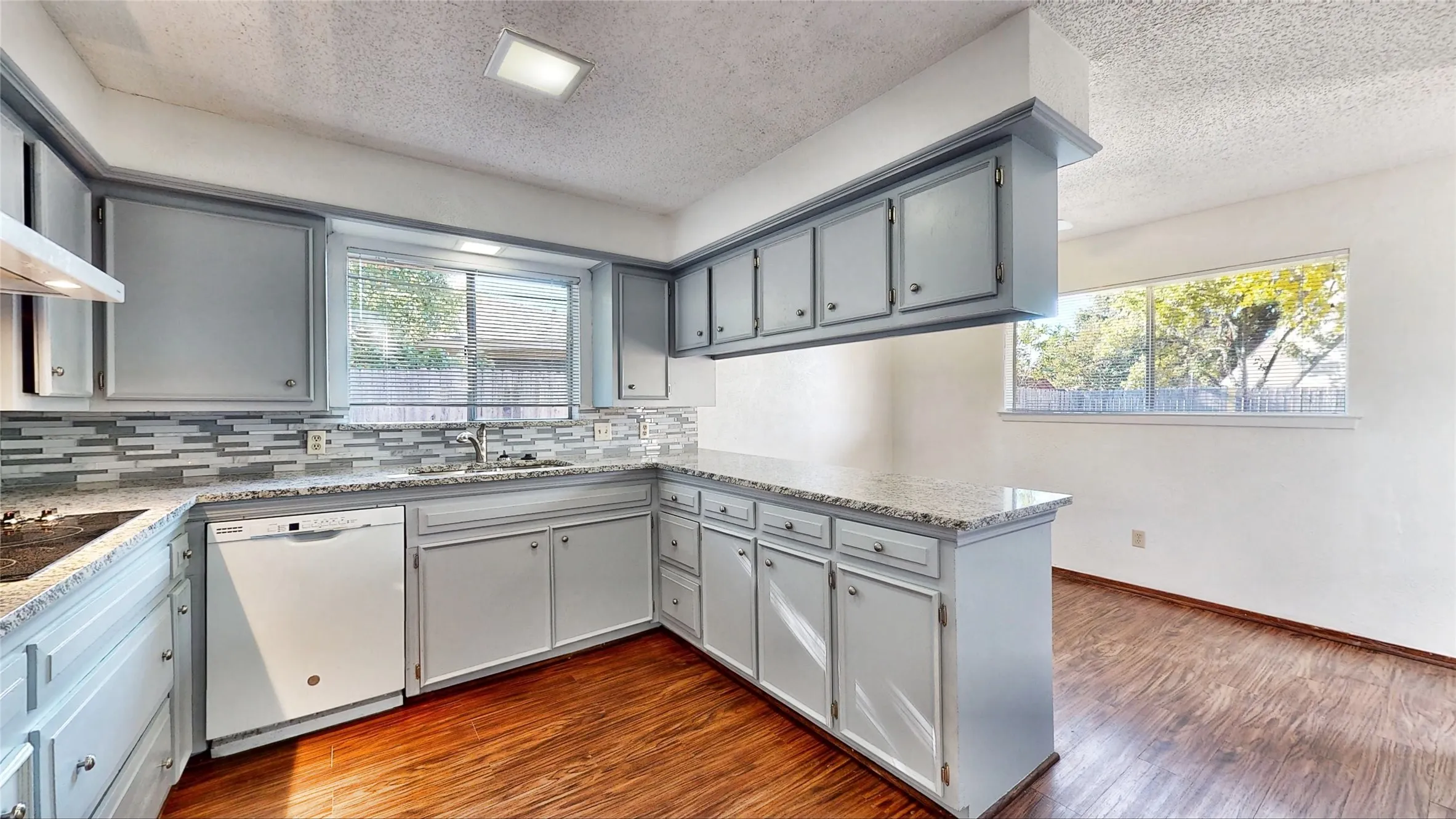 Duplex For Sale in Dallas County , 308 Towne House Lane, Richardson, Texas 75081, 6 Bedroom, 4 Bathroom, Garage spaces, 0 Sqft, built in 1973, Preowned, mls#21252727, Real Estate Agent in Richardson, Homes For Sale in Dallas county, Homes For Sale in Richardson, Realtor in Richardson Texas, Real Estate Brokerage Independent Realty Texas, Luminita Cordes Realtor