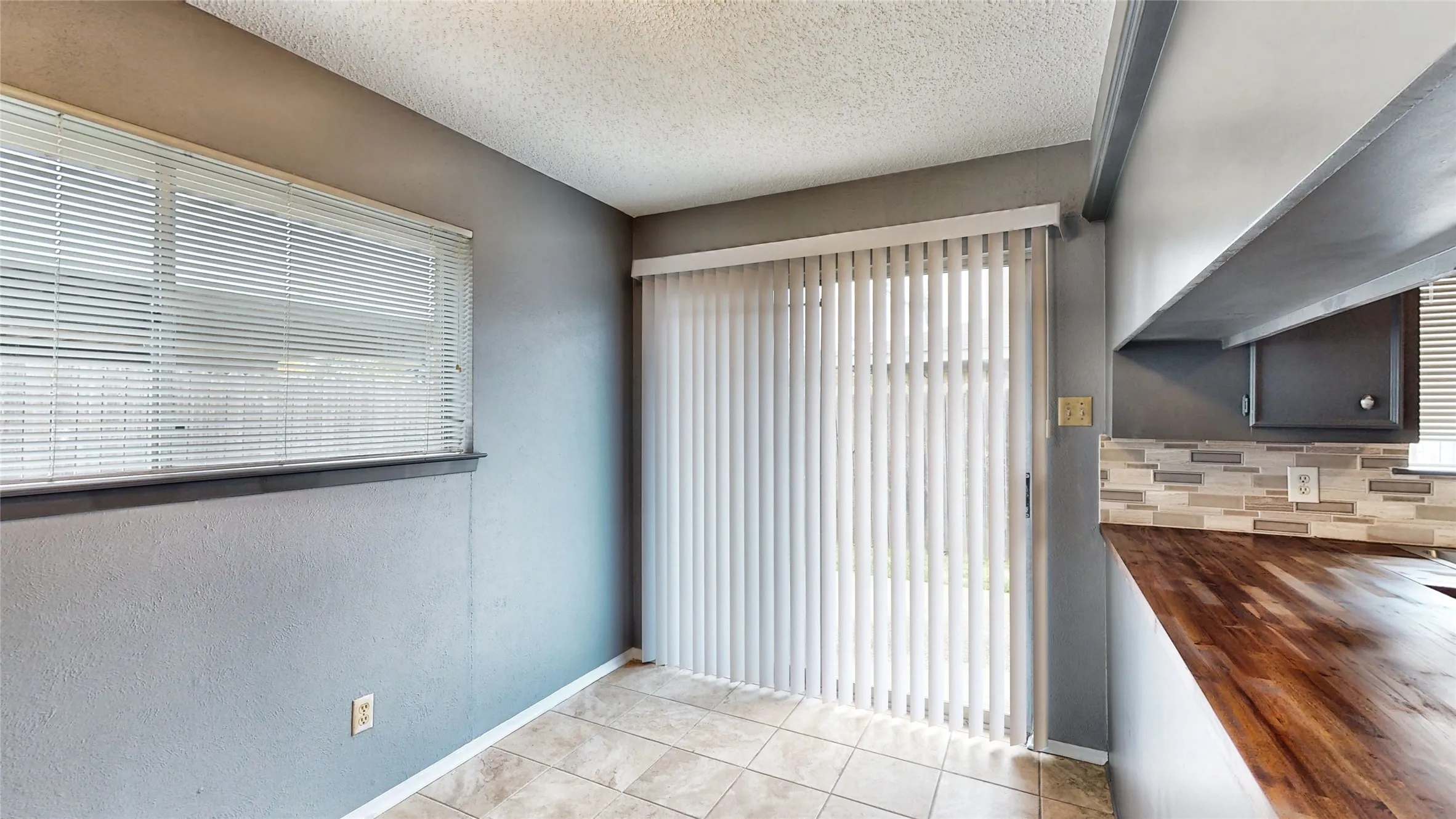 Duplex For Sale in Dallas County , 308 Towne House Lane, Richardson, Texas 75081, 6 Bedroom, 4 Bathroom, Garage spaces, 0 Sqft, built in 1973, Preowned, mls#21252727, Real Estate Agent in Richardson, Homes For Sale in Dallas county, Homes For Sale in Richardson, Realtor in Richardson Texas, Real Estate Brokerage Independent Realty Texas, Luminita Cordes Realtor