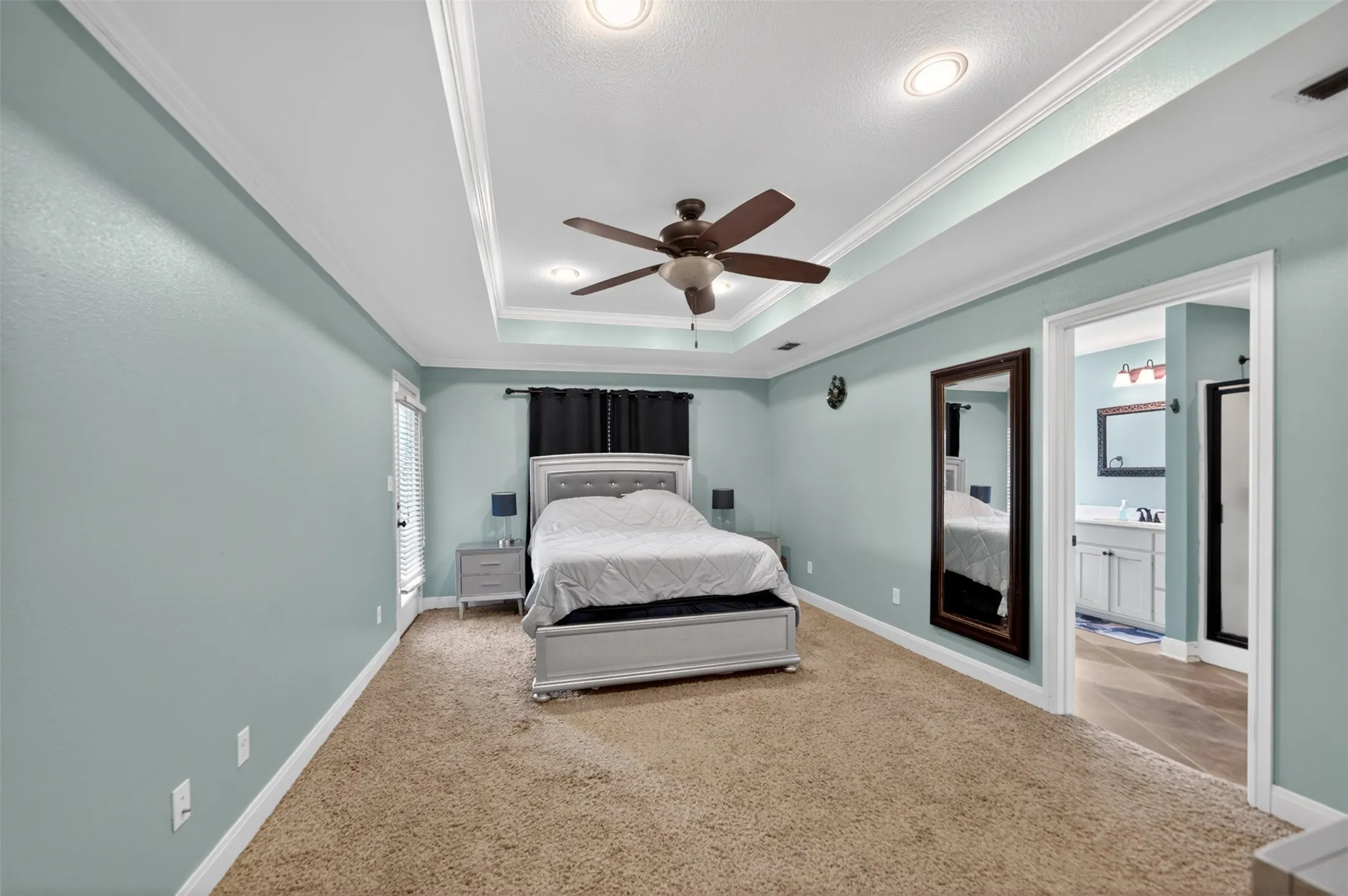 Single Family Residence For Sale in Smith County , 11673 Lanes End Drive, Flint, Texas 75762, 3 Bedroom, 2 Bathroom, 2 Garage spaces, 1,682 Sqft, built in 2009, Preowned, mls#21252735, Real Estate Agent in Flint, Homes For Sale in Smith county, Homes For Sale in Flint, Realtor in Flint Texas, Real Estate Brokerage Independent Realty Texas, Luminita Cordes Realtor