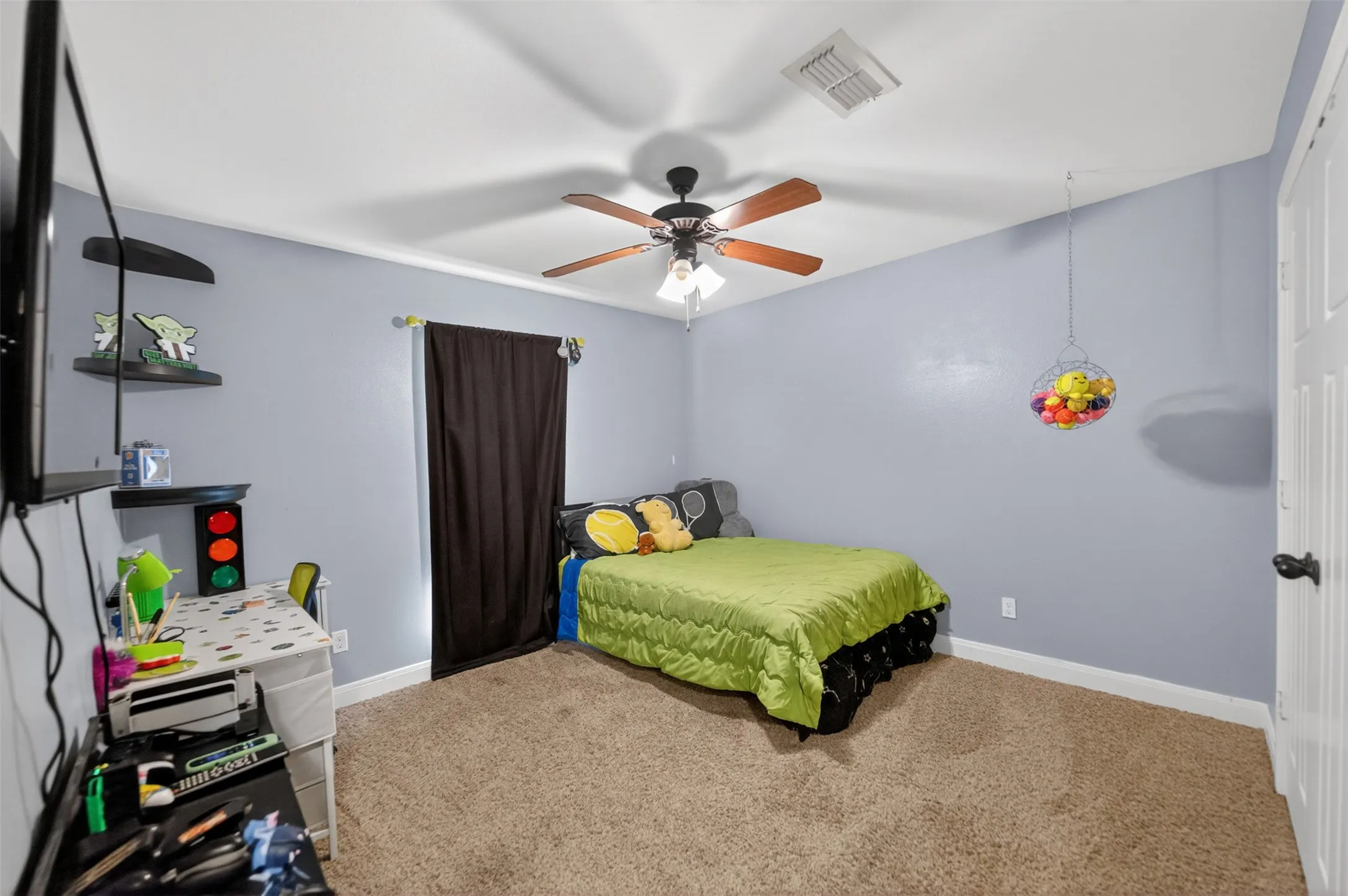 Single Family Residence For Sale in Smith County , 11673 Lanes End Drive, Flint, Texas 75762, 3 Bedroom, 2 Bathroom, 2 Garage spaces, 1,682 Sqft, built in 2009, Preowned, mls#21252735, Real Estate Agent in Flint, Homes For Sale in Smith county, Homes For Sale in Flint, Realtor in Flint Texas, Real Estate Brokerage Independent Realty Texas, Luminita Cordes Realtor