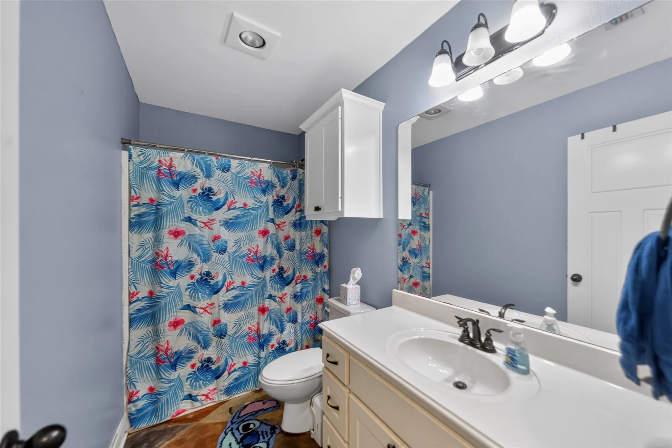 Single Family Residence For Sale in Smith County , 11673 Lanes End Drive, Flint, Texas 75762, 3 Bedroom, 2 Bathroom, 2 Garage spaces, 1,682 Sqft, built in 2009, Preowned, mls#21252735, Real Estate Agent in Flint, Homes For Sale in Smith county, Homes For Sale in Flint, Realtor in Flint Texas, Real Estate Brokerage Independent Realty Texas, Luminita Cordes Realtor