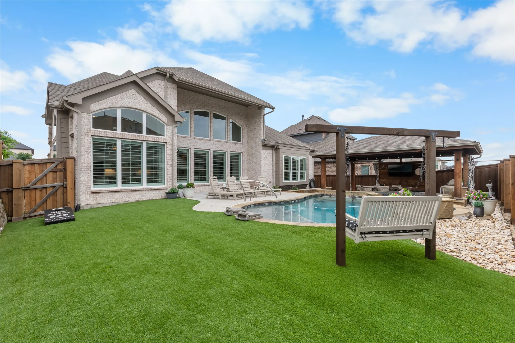 Single Family Residence For Sale in Collin County , 2904 Adon Springs Lane, Celina, Texas 75009, 5 Bedroom, 4 Bathroom, 3 Garage spaces, 3,666 Sqft, built in 2020, mls#21251176, Real Estate Agent in Celina, Homes For Sale in Collin county, Homes For Sale in Celina, Realtor in Celina Texas, Real Estate Brokerage Independent Realty Texas, Luminita Cordes Realtor