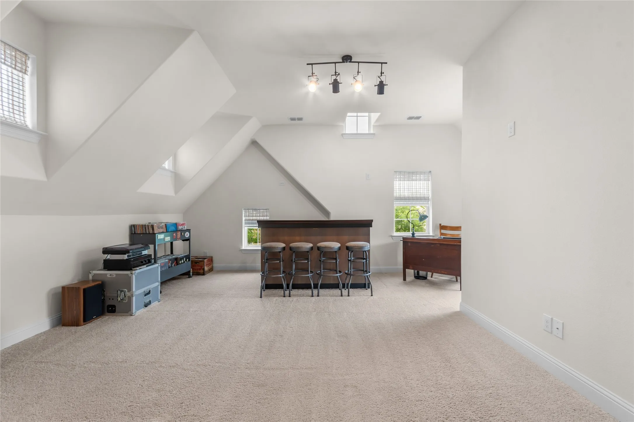 Single Family Residence For Sale in Collin County , 2904 Adon Springs Lane, Celina, Texas 75009, 5 Bedroom, 4 Bathroom, 3 Garage spaces, 3,666 Sqft, built in 2020, mls#21251176, Real Estate Agent in Celina, Homes For Sale in Collin county, Homes For Sale in Celina, Realtor in Celina Texas, Real Estate Brokerage Independent Realty Texas, Luminita Cordes Realtor