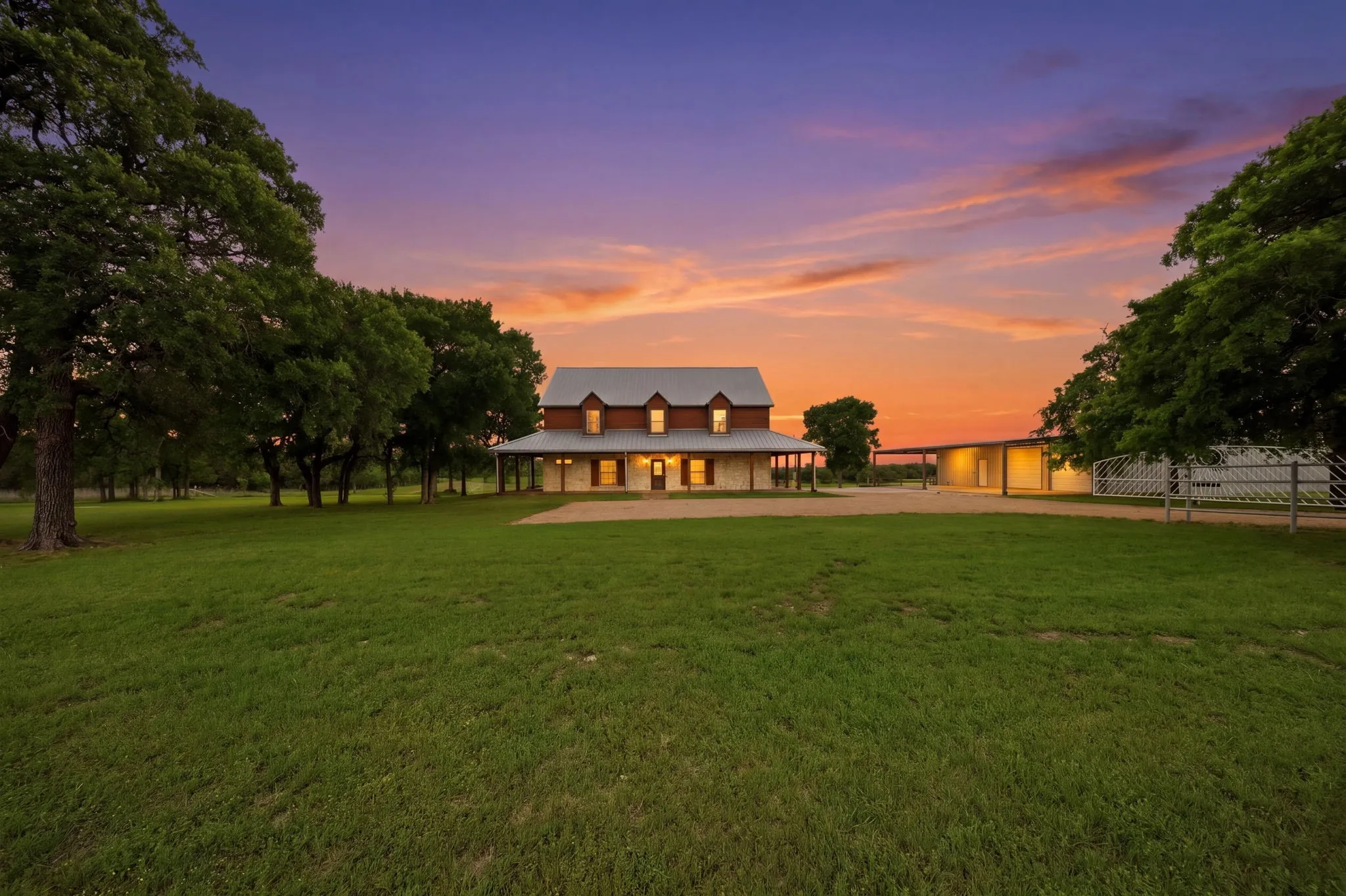 Farm For Sale in Bosque County , 1632 County Road 4125, Iredell, Texas 76649, 3 Bedroom, 3 Bathroom, 4 Garage spaces, 2,496 Sqft, built in 2017, Preowned, mls#21243921, Real Estate Agent in Iredell, Homes For Sale in Bosque county, Homes For Sale in Iredell, Realtor in Iredell Texas, Real Estate Brokerage Independent Realty Texas, Luminita Cordes Realtor