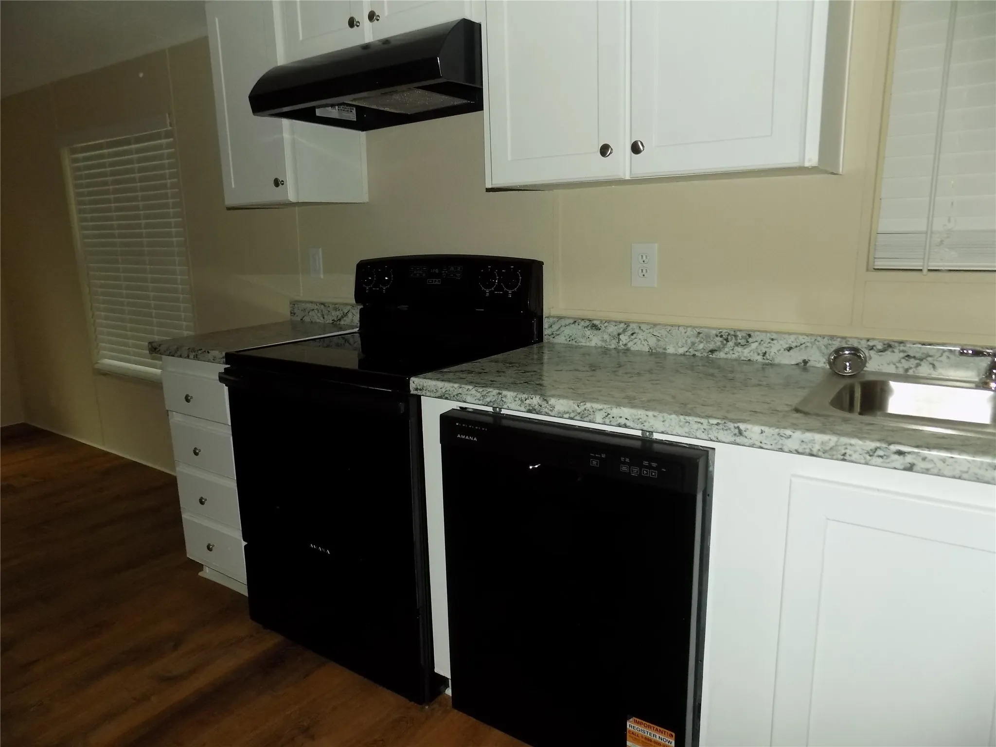 Great counter tops, appliances; so convenient.