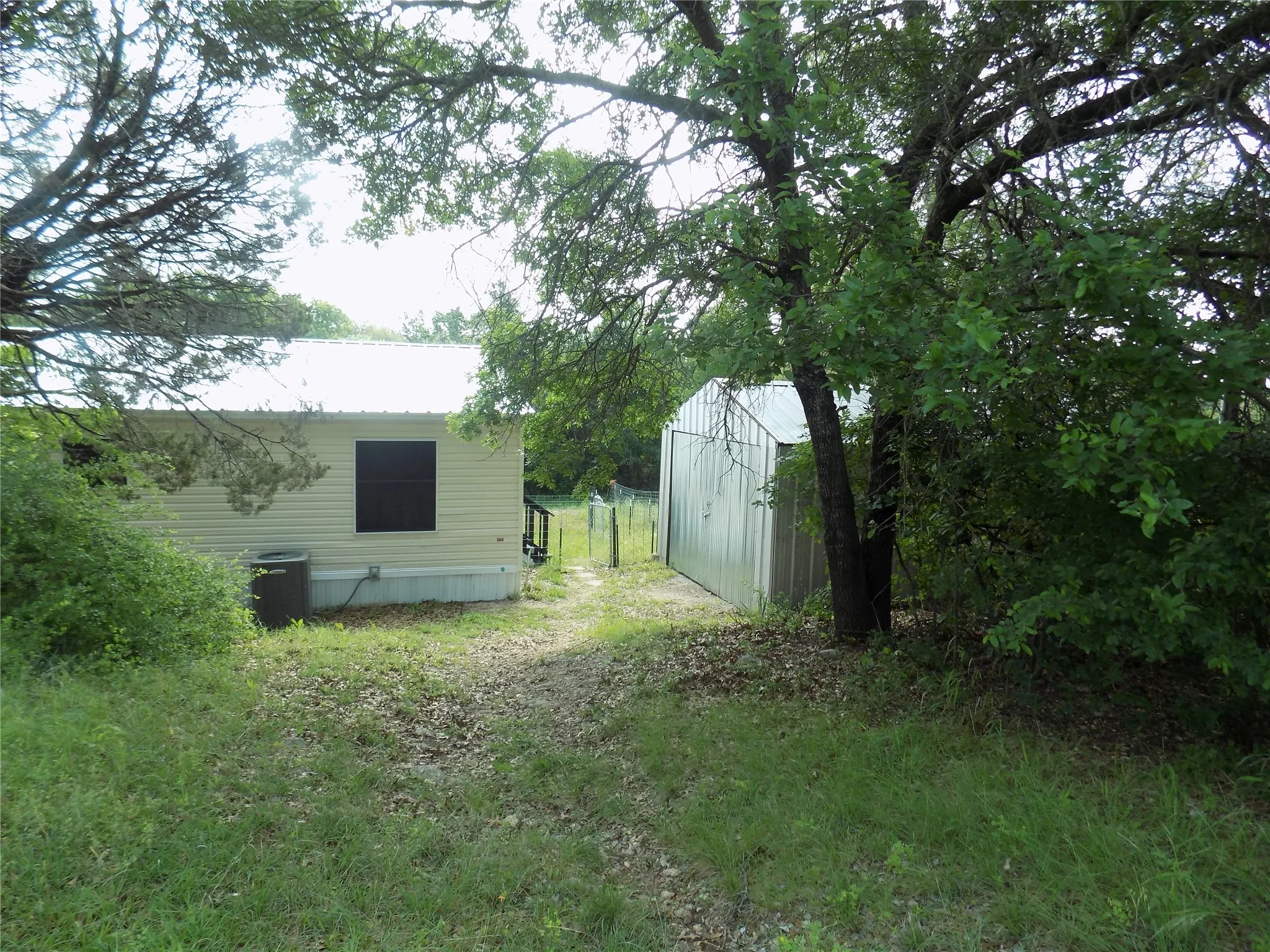 Workshop convenient to home.