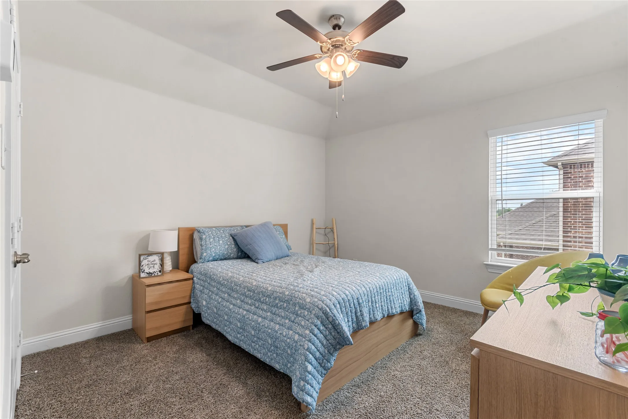 Single Family Residence For Sale in Rockwall County , 2625 Loudon Street, Rockwall, Texas 75032, 4 Bedroom, 4 Bathroom, 2 Garage spaces, 3,427 Sqft, built in 2021, Preowned, mls#21240456, Real Estate Agent in Rockwall, Homes For Sale in Rockwall county, Homes For Sale in Rockwall, Realtor in Rockwall Texas, Real Estate Brokerage Independent Realty Texas, Luminita Cordes Realtor