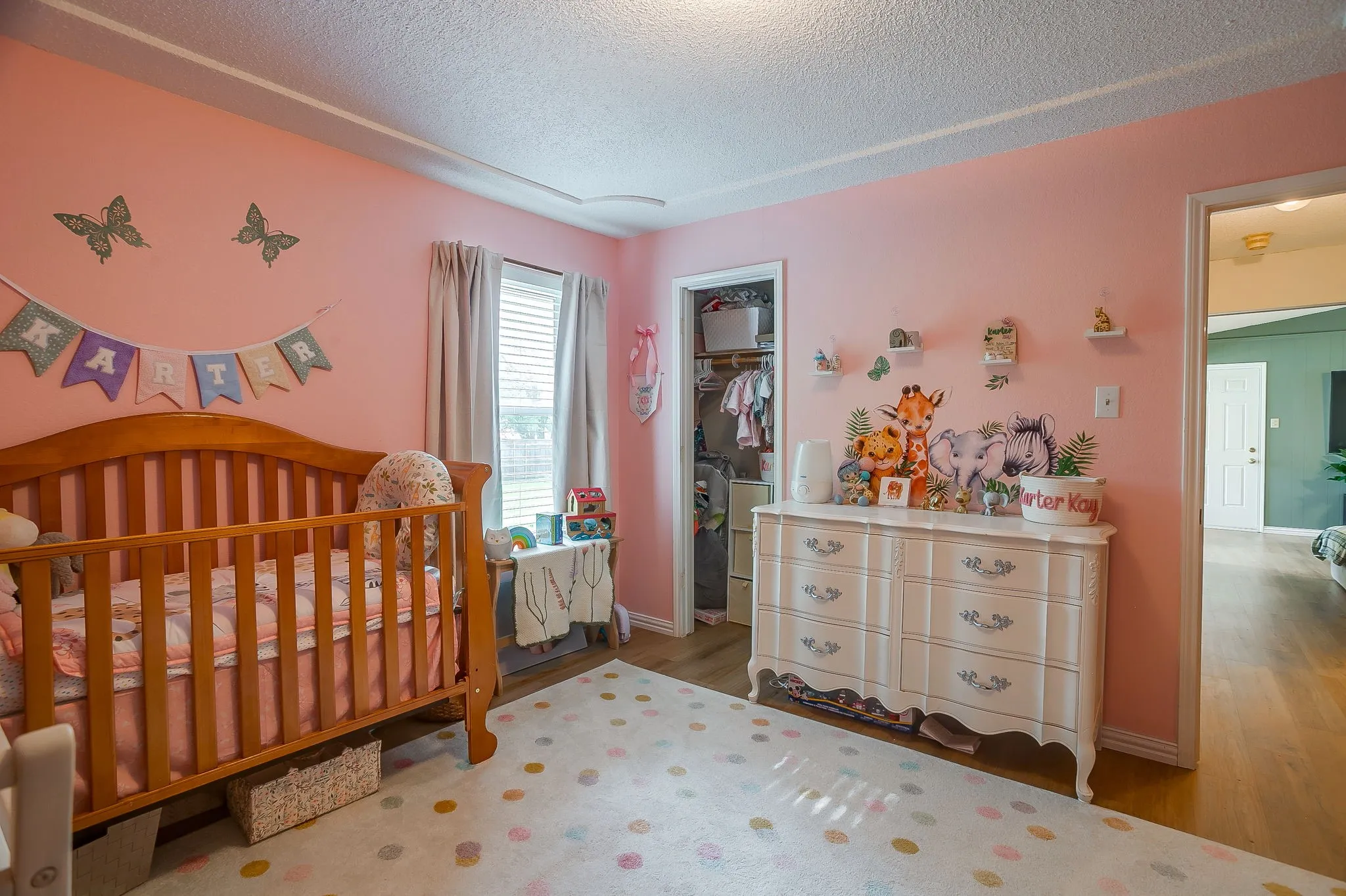 2nd bedroom