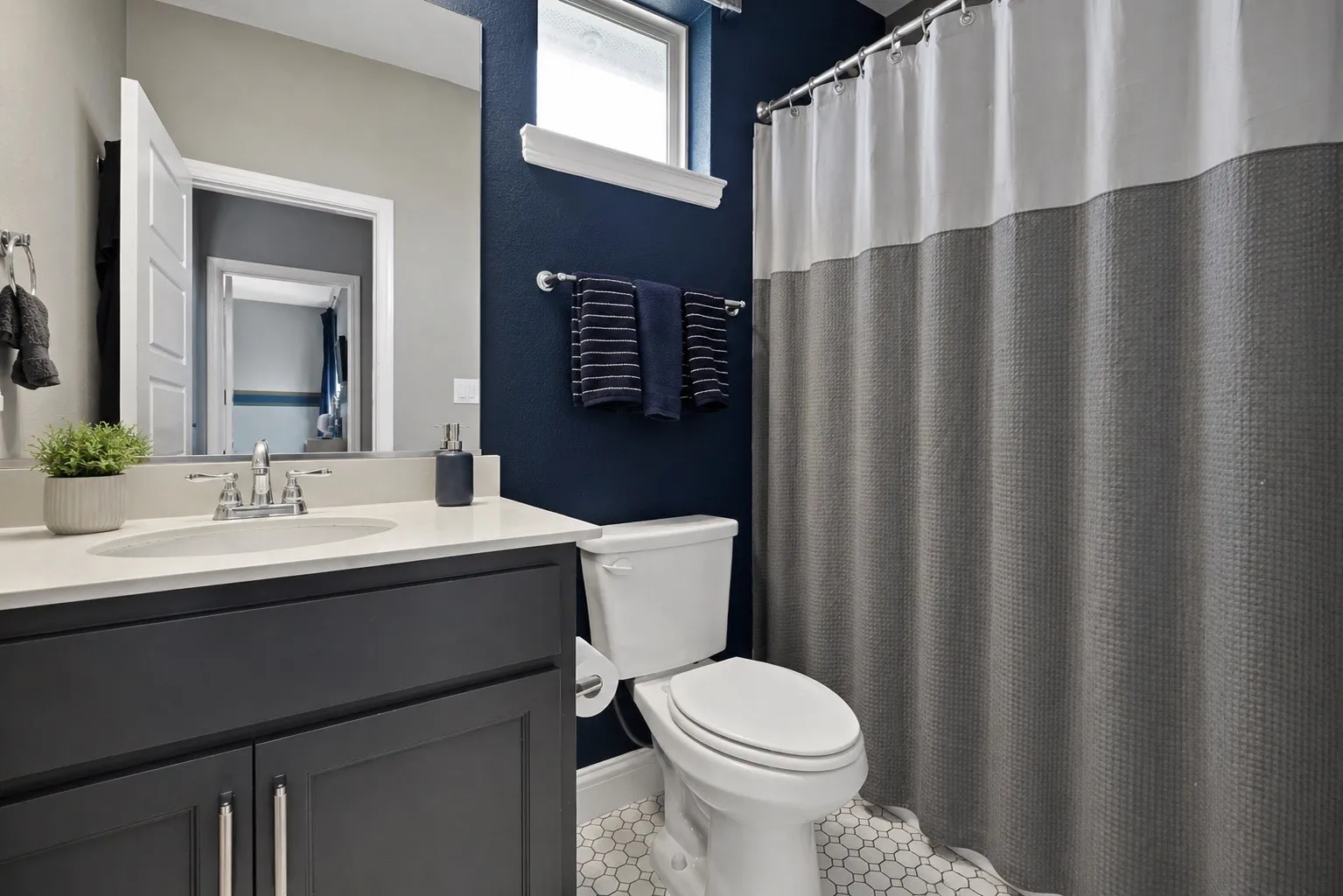 4th Bathroom