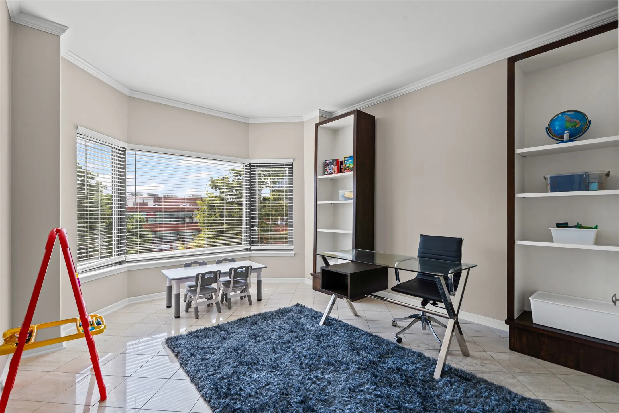 Condominium For Rent in Dallas County , 3030 Mckinney Avenue 306, Dallas, Texas 75204, 2 Bedroom, 2 Bathroom, 2 Garage spaces, 1,774 Sqft, built in 1981, Preowned, mls#21252041, Real Estate Agent in Dallas, Homes For Rent in Dallas county, Homes For Rent in Dallas, Realtor in Dallas Texas, Real Estate Brokerage Independent Realty Texas, Luminita Cordes Realtor