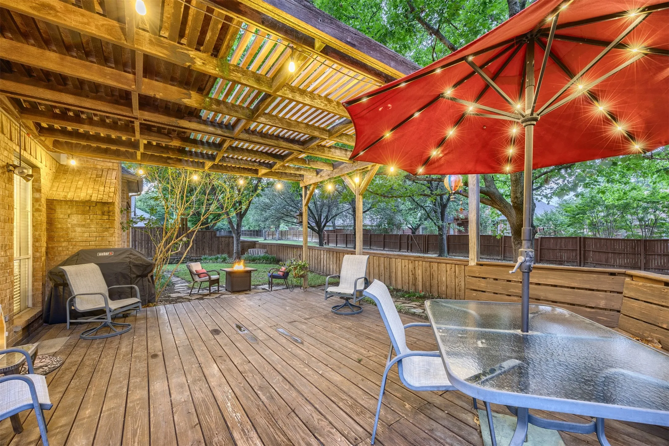 Single Family Residence For Sale in Collin County , 4806 Ivyleaf Lane, Mc Kinney, Texas 75072, 4 Bedroom, 4 Bathroom, 3 Garage spaces, 3,213 Sqft, built in 1996, Preowned, mls#21252202, Real Estate Agent in Mc Kinney, Homes For Sale in Collin county, Homes For Sale in Mc Kinney, Realtor in Mc Kinney Texas, Real Estate Brokerage Independent Realty Texas, Luminita Cordes Realtor