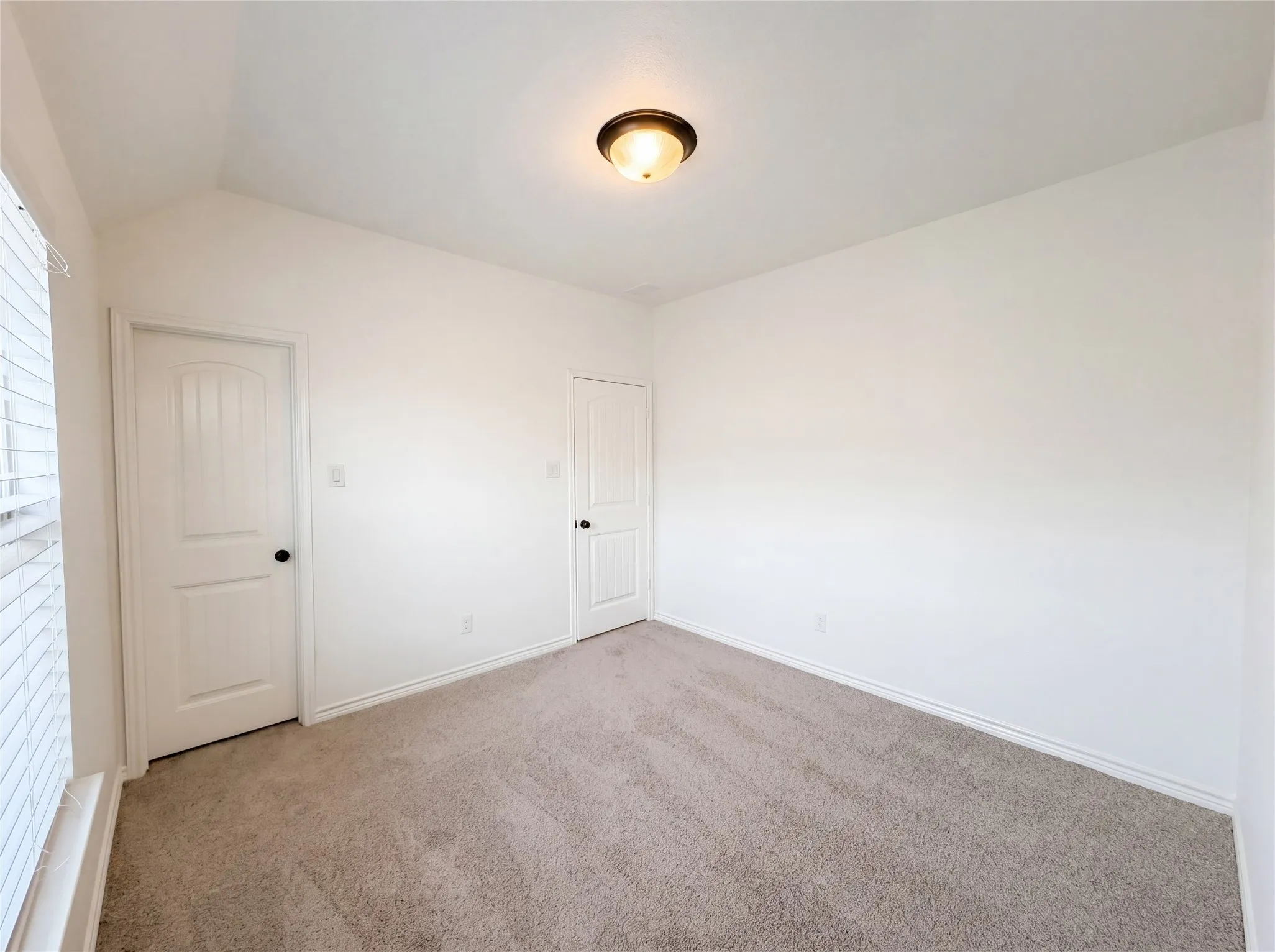 Single Family Residence For Sale in Tarrant County , 8312 Snow Goose Way, Fort Worth, Texas 76118, 4 Bedroom, 4 Bathroom, 2 Garage spaces, 3,189 Sqft, built in 2013, mls#21253049, Real Estate Agent in Fort Worth, Homes For Sale in Tarrant county, Homes For Sale in Fort Worth, Realtor in Fort Worth Texas, Real Estate Brokerage Independent Realty Texas, Luminita Cordes Realtor