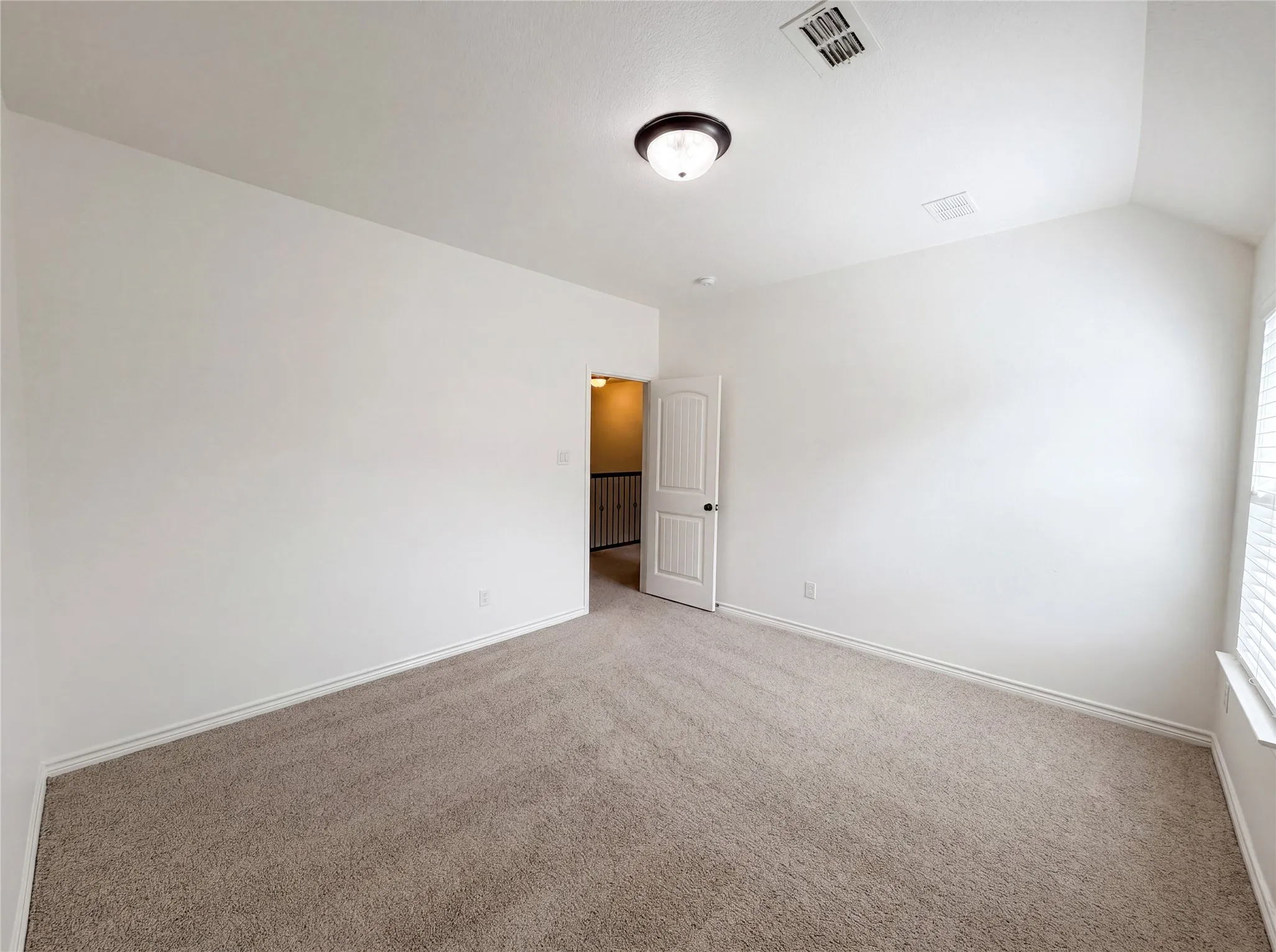 Single Family Residence For Sale in Tarrant County , 8312 Snow Goose Way, Fort Worth, Texas 76118, 4 Bedroom, 4 Bathroom, 2 Garage spaces, 3,189 Sqft, built in 2013, mls#21253049, Real Estate Agent in Fort Worth, Homes For Sale in Tarrant county, Homes For Sale in Fort Worth, Realtor in Fort Worth Texas, Real Estate Brokerage Independent Realty Texas, Luminita Cordes Realtor