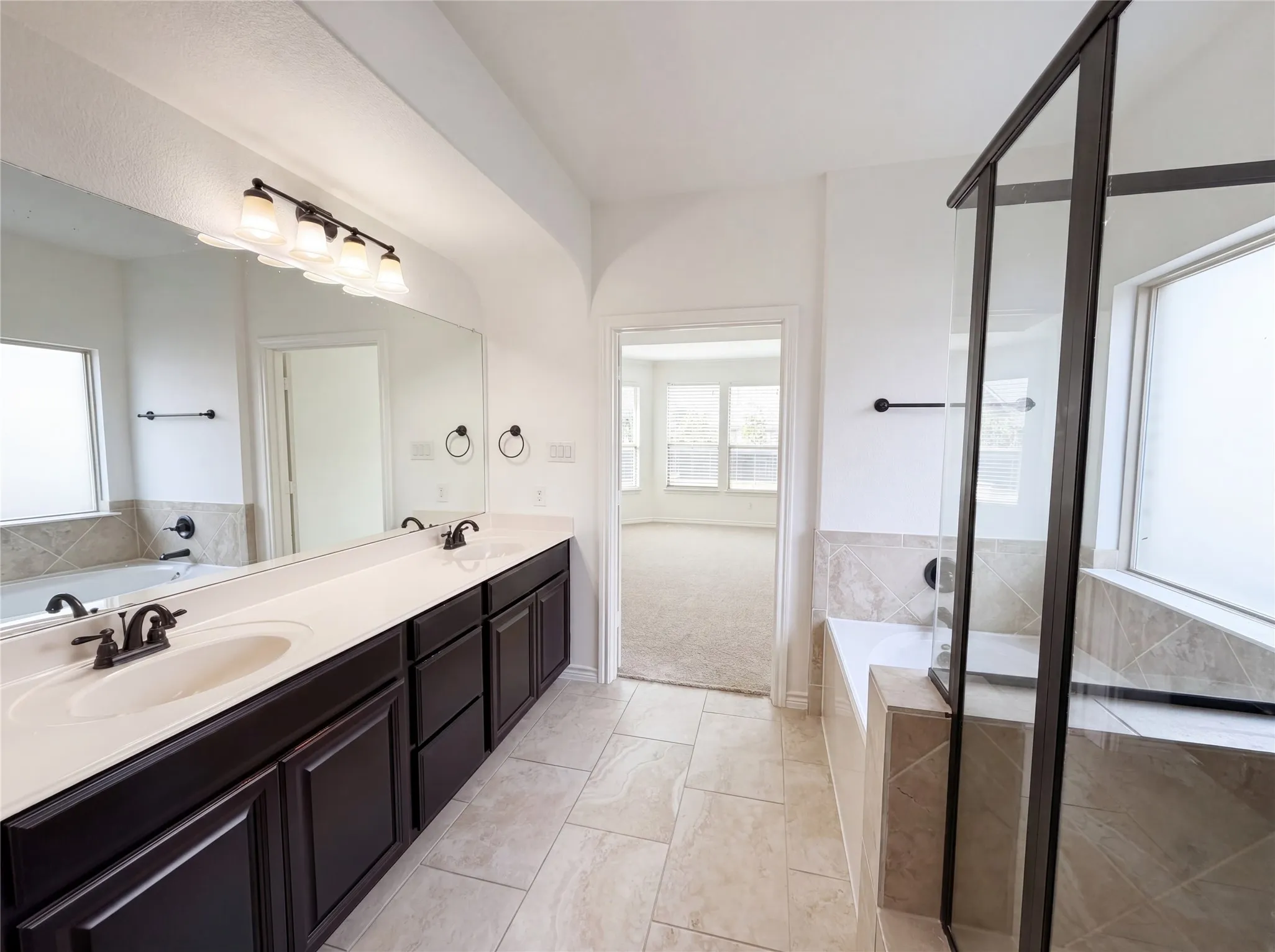 Single Family Residence For Sale in Tarrant County , 8312 Snow Goose Way, Fort Worth, Texas 76118, 4 Bedroom, 4 Bathroom, 2 Garage spaces, 3,189 Sqft, built in 2013, mls#21253049, Real Estate Agent in Fort Worth, Homes For Sale in Tarrant county, Homes For Sale in Fort Worth, Realtor in Fort Worth Texas, Real Estate Brokerage Independent Realty Texas, Luminita Cordes Realtor