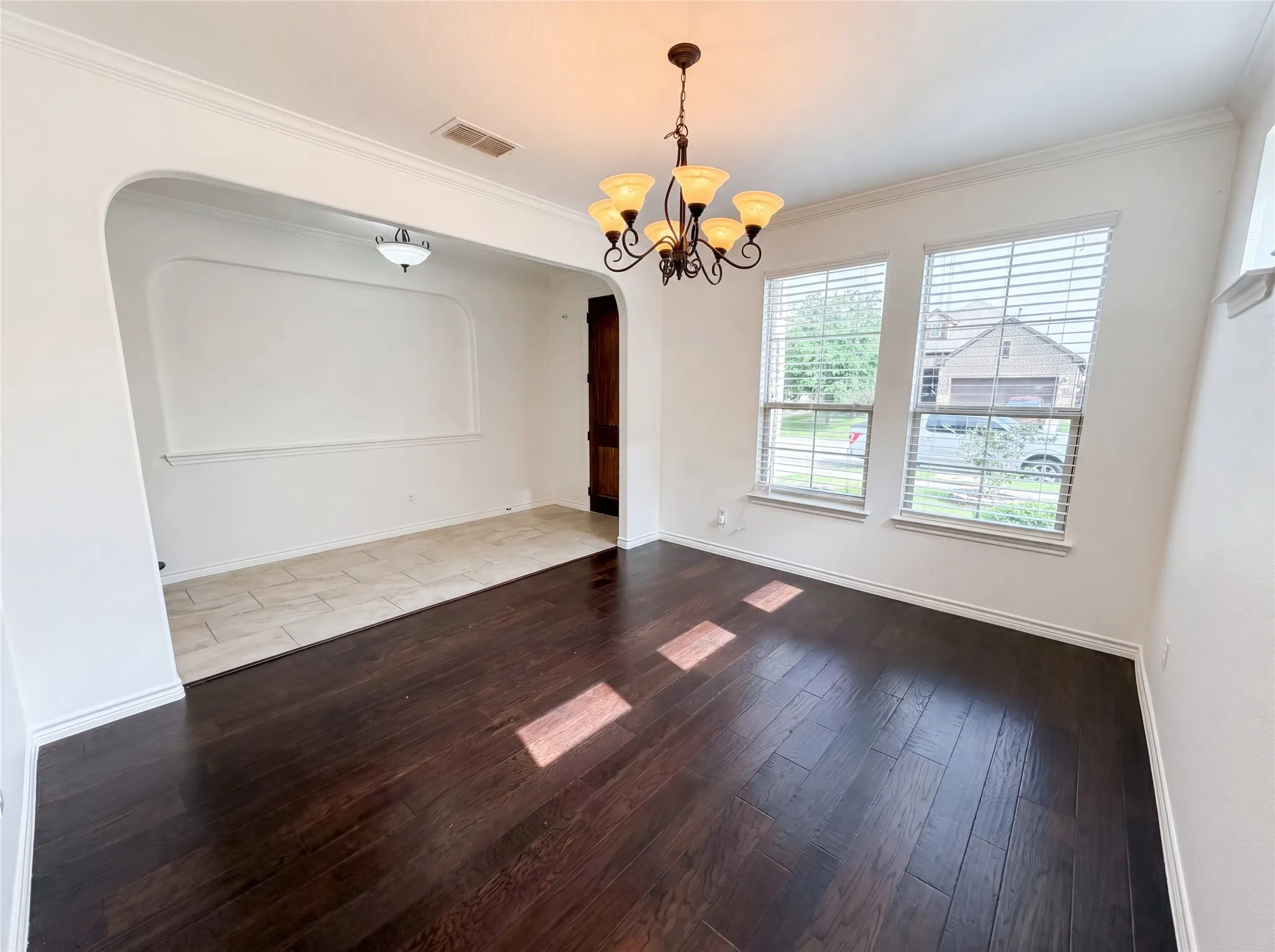 Single Family Residence For Sale in Tarrant County , 8312 Snow Goose Way, Fort Worth, Texas 76118, 4 Bedroom, 4 Bathroom, 2 Garage spaces, 3,189 Sqft, built in 2013, mls#21253049, Real Estate Agent in Fort Worth, Homes For Sale in Tarrant county, Homes For Sale in Fort Worth, Realtor in Fort Worth Texas, Real Estate Brokerage Independent Realty Texas, Luminita Cordes Realtor