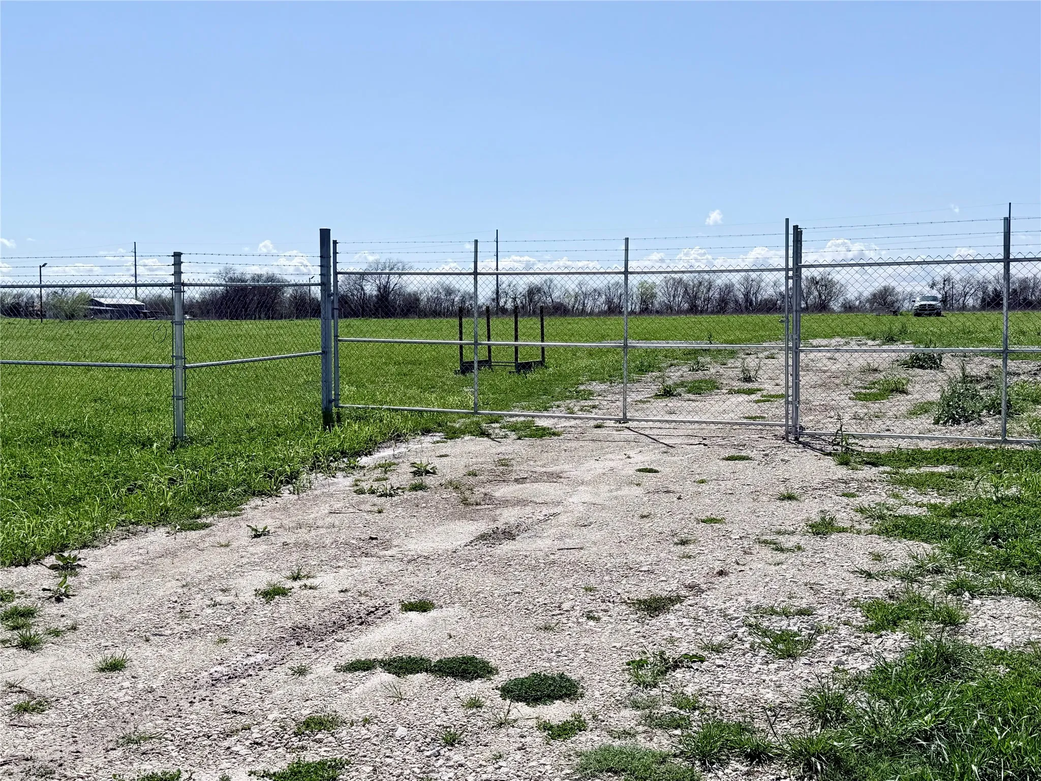 Unimproved Land For Sale in Navarro County , TBD 8.06 NW Mc Kinney Street, Rice, Texas 75155, 0, 0, Garage spaces, 0 Sqft, built in 1800, mls#21253074, Real Estate Agent in Rice, Homes For Sale in Navarro county, Homes For Sale in Rice, Realtor in Rice Texas, Real Estate Brokerage Independent Realty Texas, Luminita Cordes Realtor
