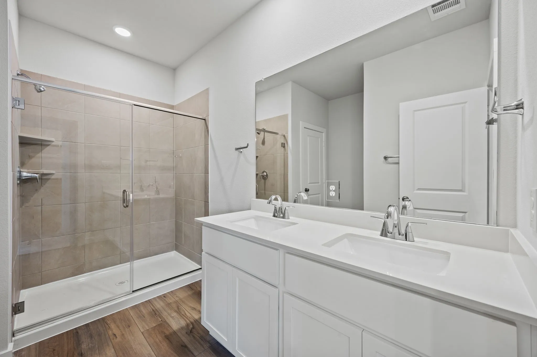 Single Family Residence For Sale in Johnson County , 917 Ironwood Drive, Alvarado, Texas 76009, 4 Bedroom, 3 Bathroom, 2 Garage spaces, 2,013 Sqft, built in 2026, mls#21253109, Real Estate Agent in Alvarado, Homes For Sale in Johnson county, Homes For Sale in Alvarado, Realtor in Alvarado Texas, Real Estate Brokerage Independent Realty Texas, Luminita Cordes Realtor