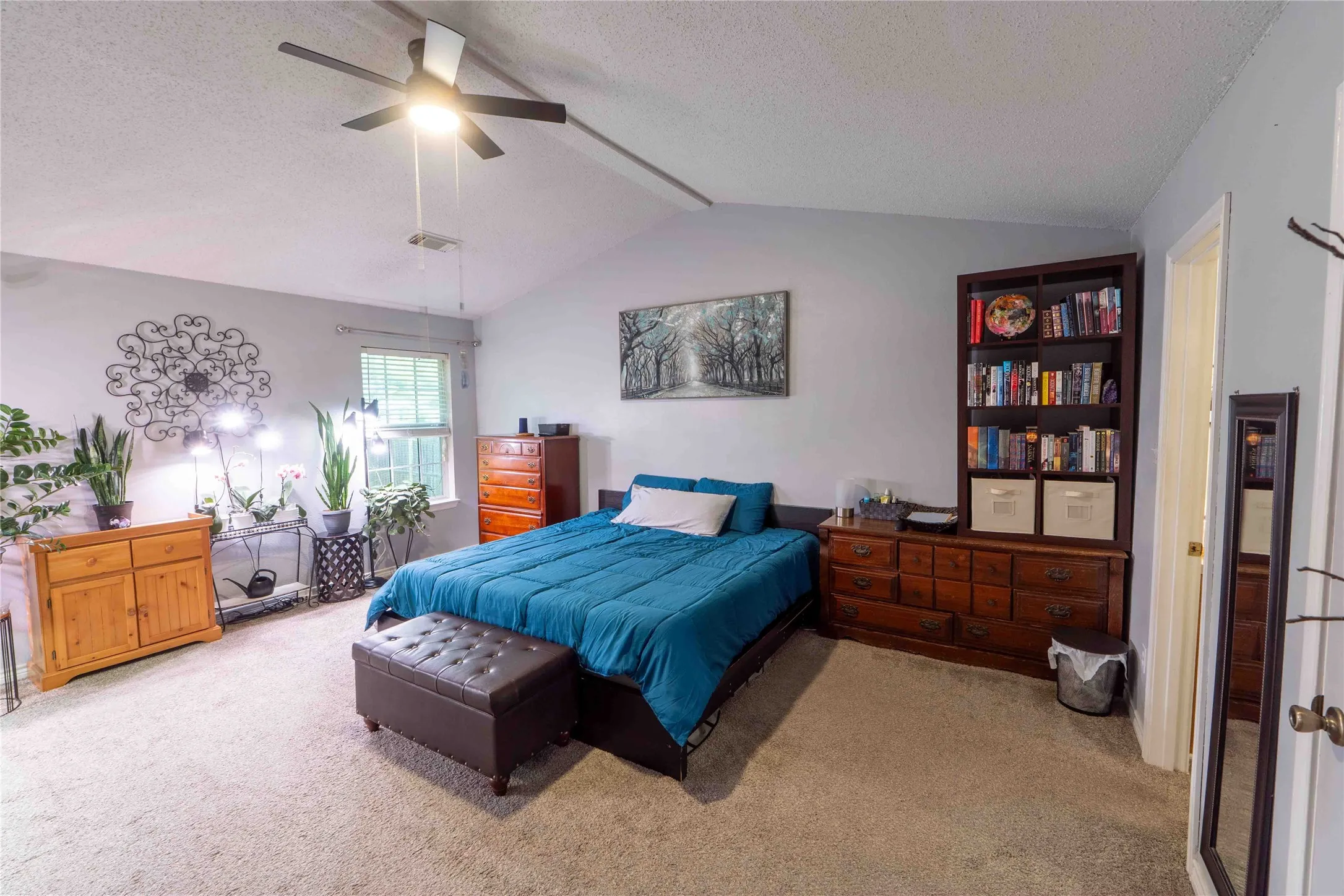 Single Family Residence For Sale in Wise County , 306 Owens Street, Bridgeport, Texas 76426, 3 Bedroom, 2 Bathroom, Garage spaces, 1,796 Sqft, built in 2003, Price $354,999, mls#21253136, Real Estate Agent in Bridgeport, Homes For Sale in Wise county, Homes For Sale in Bridgeport, Realtor in Bridgeport Texas, Real Estate Brokerage Independent Realty Texas, Luminita Cordes Realtor