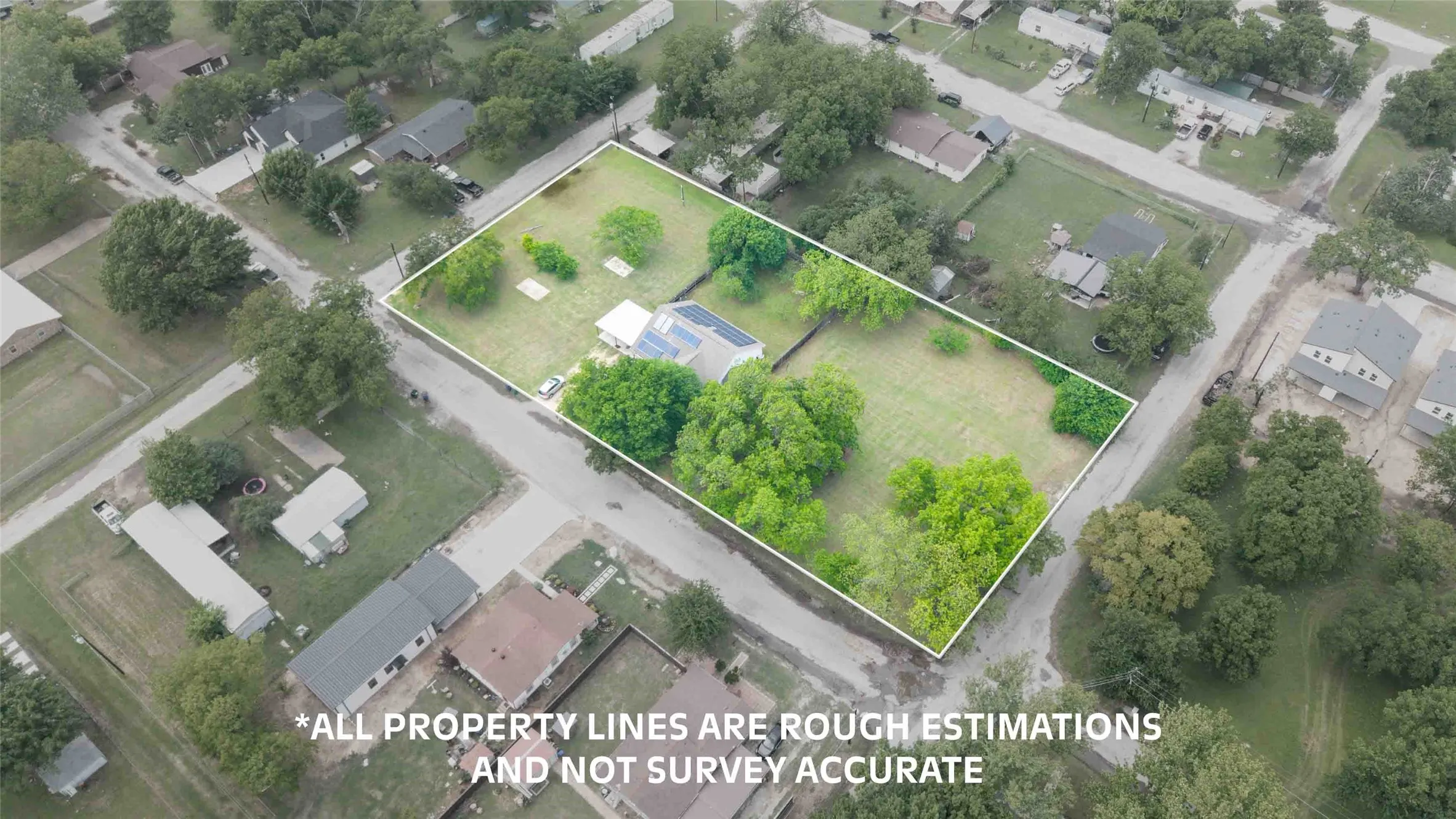 Single Family Residence For Sale in Wise County , 306 Owens Street, Bridgeport, Texas 76426, 3 Bedroom, 2 Bathroom, Garage spaces, 1,796 Sqft, built in 2003, Price $354,999, mls#21253136, Real Estate Agent in Bridgeport, Homes For Sale in Wise county, Homes For Sale in Bridgeport, Realtor in Bridgeport Texas, Real Estate Brokerage Independent Realty Texas, Luminita Cordes Realtor