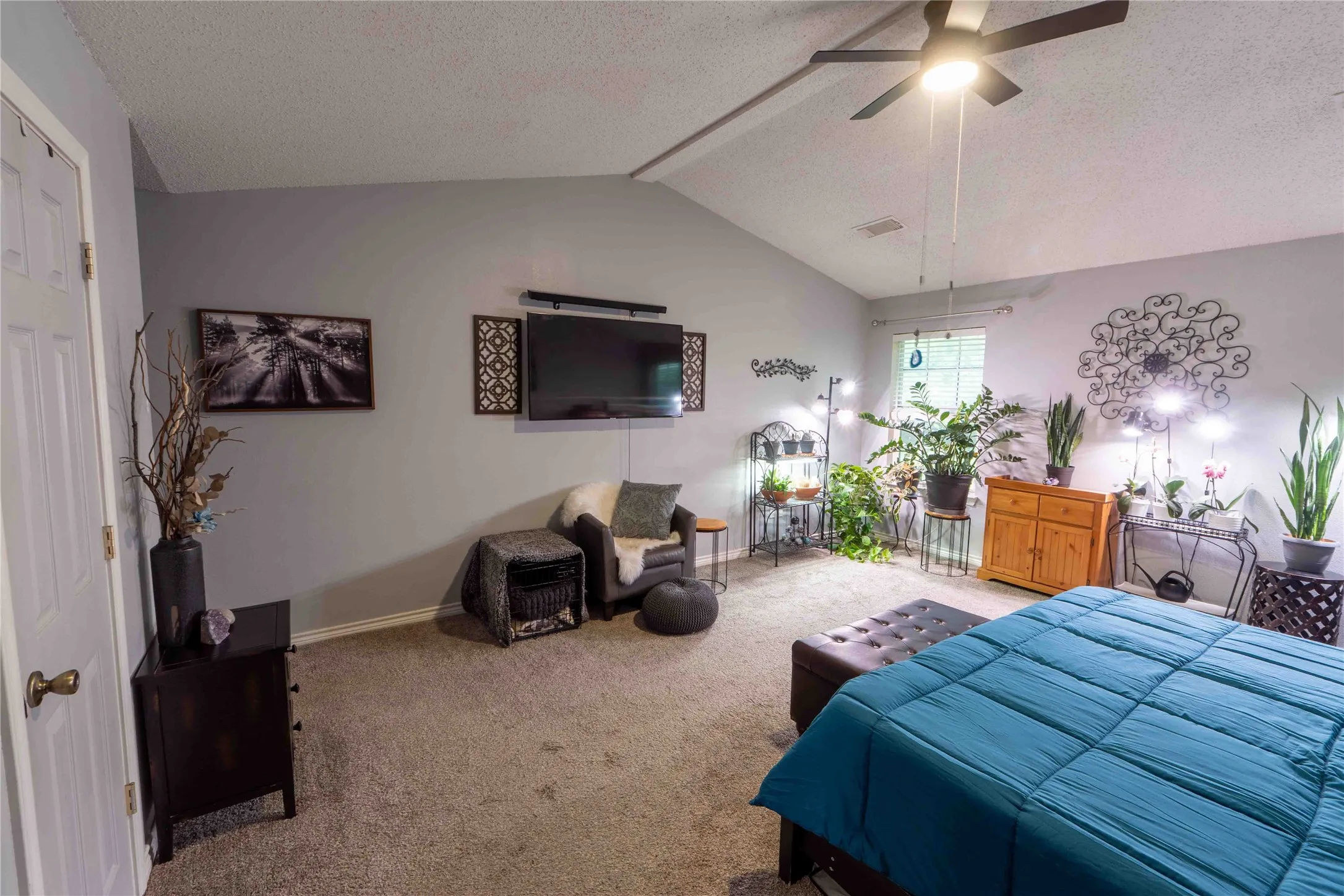 Single Family Residence For Sale in Wise County , 306 Owens Street, Bridgeport, Texas 76426, 3 Bedroom, 2 Bathroom, Garage spaces, 1,796 Sqft, built in 2003, Price $354,999, mls#21253136, Real Estate Agent in Bridgeport, Homes For Sale in Wise county, Homes For Sale in Bridgeport, Realtor in Bridgeport Texas, Real Estate Brokerage Independent Realty Texas, Luminita Cordes Realtor