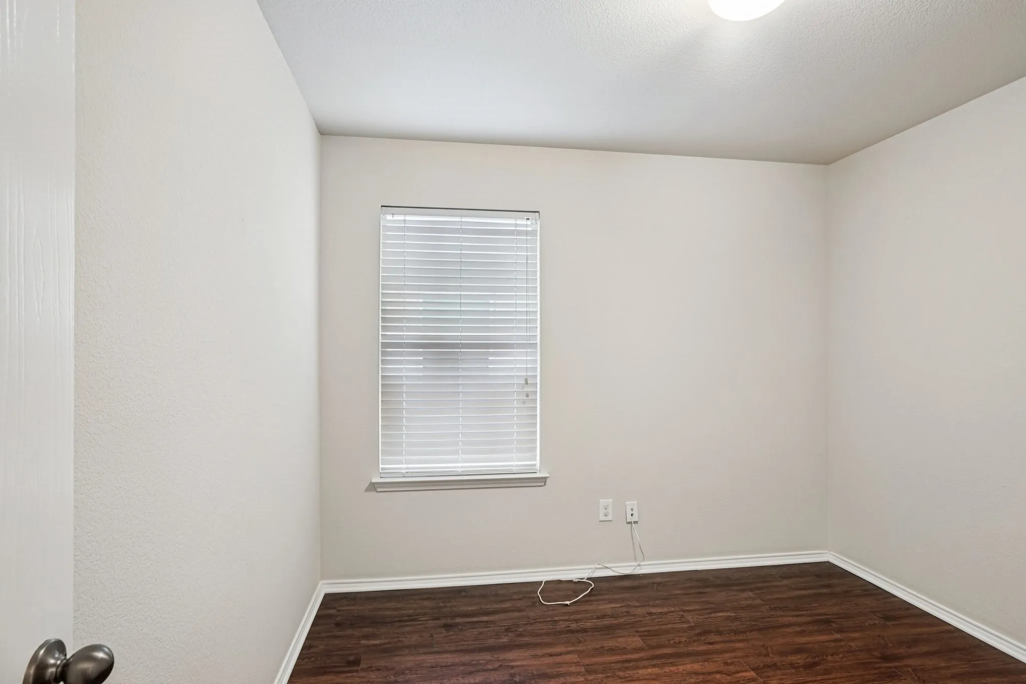 Single Family Residence For Sale in Tarrant County , 9120 Sun Haven Way, Fort Worth, Texas 76244, 3 Bedroom, 2 Bathroom, 2 Garage spaces, 1,810 Sqft, built in 2010, mls#21253188, Real Estate Agent in Fort Worth, Homes For Sale in Tarrant county, Homes For Sale in Fort Worth, Realtor in Fort Worth Texas, Real Estate Brokerage Independent Realty Texas, Luminita Cordes Realtor
