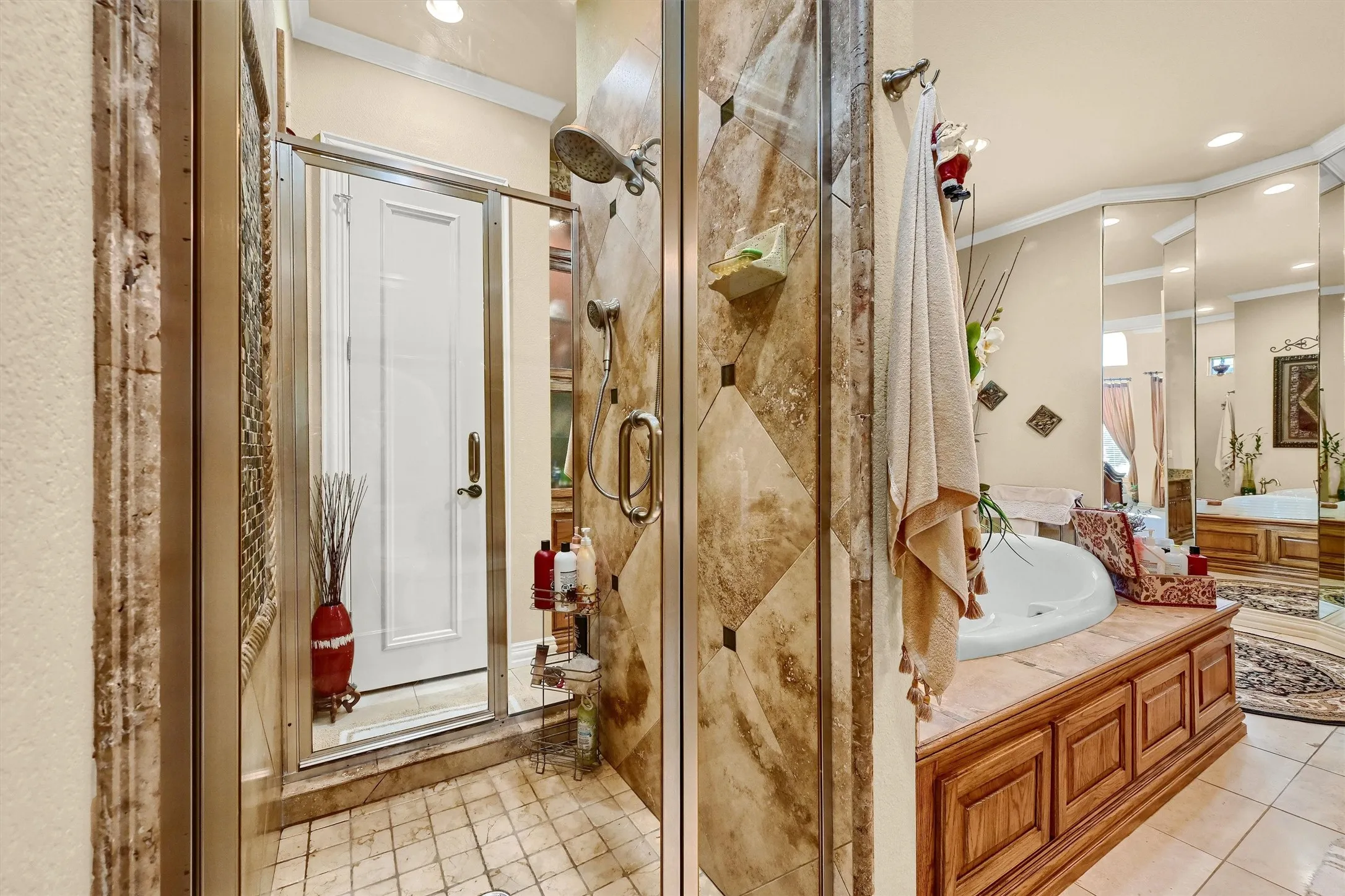 Single Family Residence For Sale in Grayson County , 4812 Park Vista Boulevard, Sherman, Texas 75090, 3 Bedroom, 3 Bathroom, 3 Garage spaces, 4,038 Sqft, built in 2006, Preowned, mls#21253204, Real Estate Agent in Sherman, Homes For Sale in Grayson county, Homes For Sale in Sherman, Realtor in Sherman Texas, Real Estate Brokerage Independent Realty Texas, Luminita Cordes Realtor