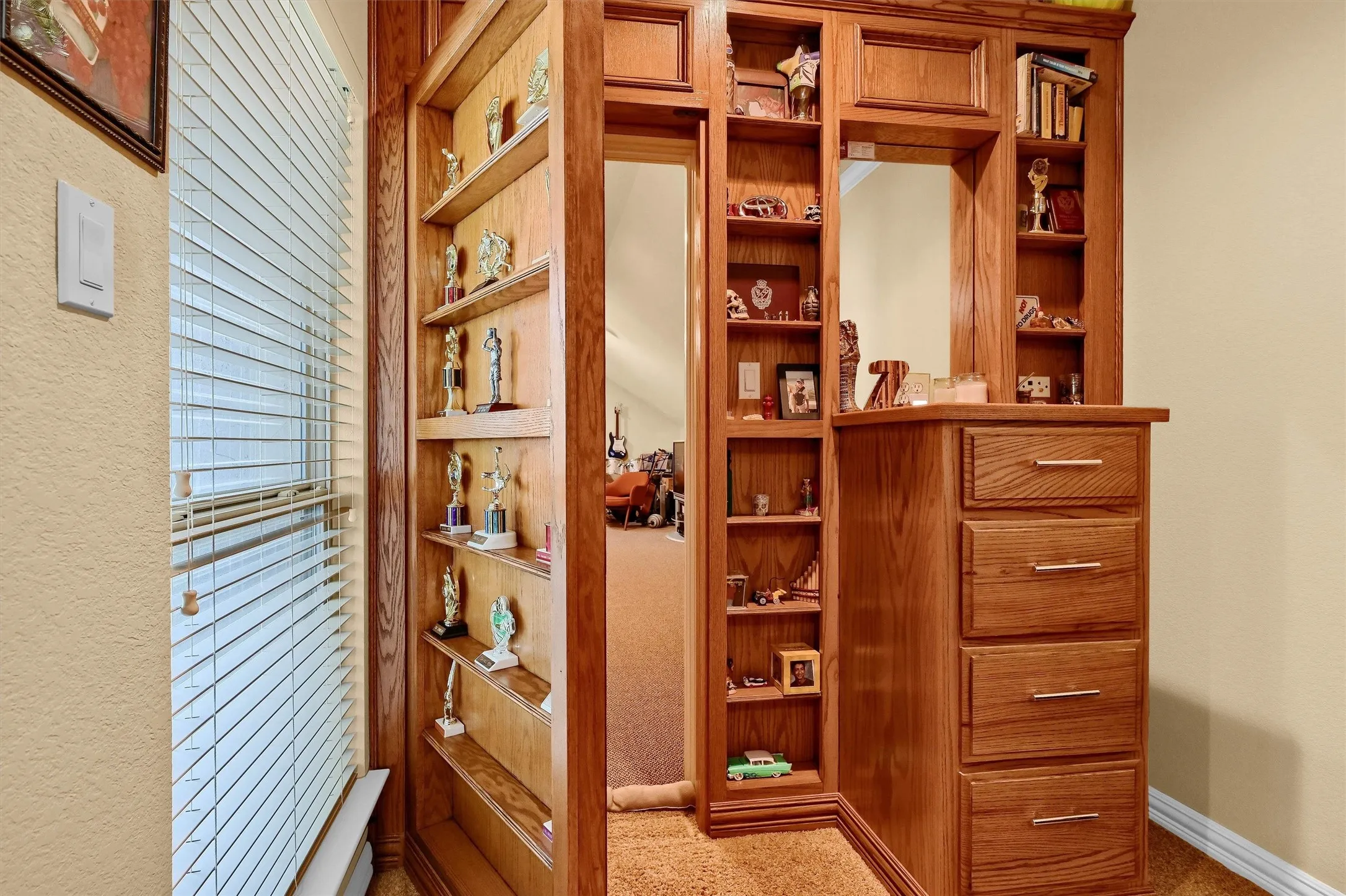 Single Family Residence For Sale in Grayson County , 4812 Park Vista Boulevard, Sherman, Texas 75090, 3 Bedroom, 3 Bathroom, 3 Garage spaces, 4,038 Sqft, built in 2006, Preowned, mls#21253204, Real Estate Agent in Sherman, Homes For Sale in Grayson county, Homes For Sale in Sherman, Realtor in Sherman Texas, Real Estate Brokerage Independent Realty Texas, Luminita Cordes Realtor