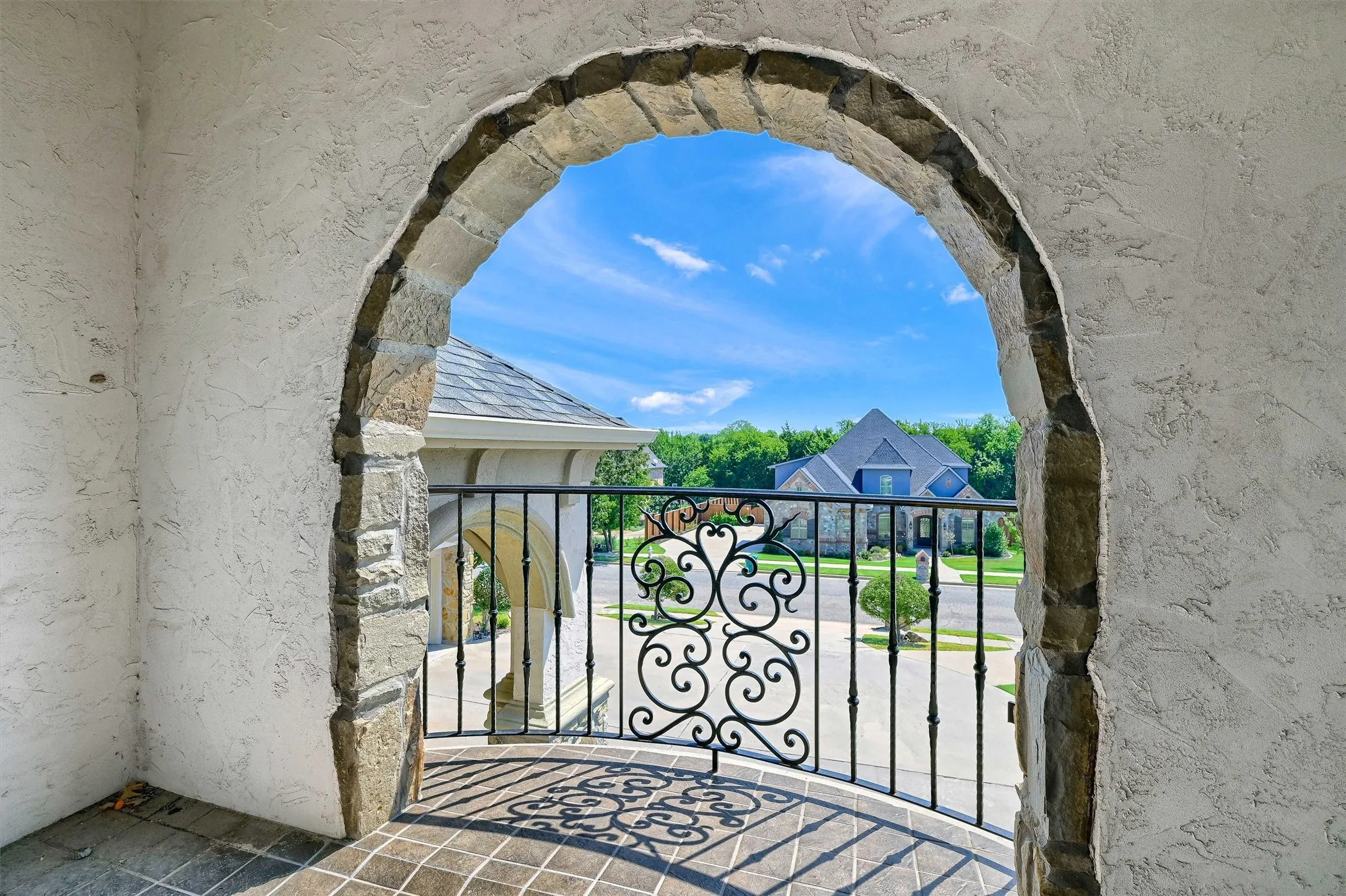 Single Family Residence For Sale in Grayson County , 4812 Park Vista Boulevard, Sherman, Texas 75090, 3 Bedroom, 3 Bathroom, 3 Garage spaces, 4,038 Sqft, built in 2006, Preowned, mls#21253204, Real Estate Agent in Sherman, Homes For Sale in Grayson county, Homes For Sale in Sherman, Realtor in Sherman Texas, Real Estate Brokerage Independent Realty Texas, Luminita Cordes Realtor