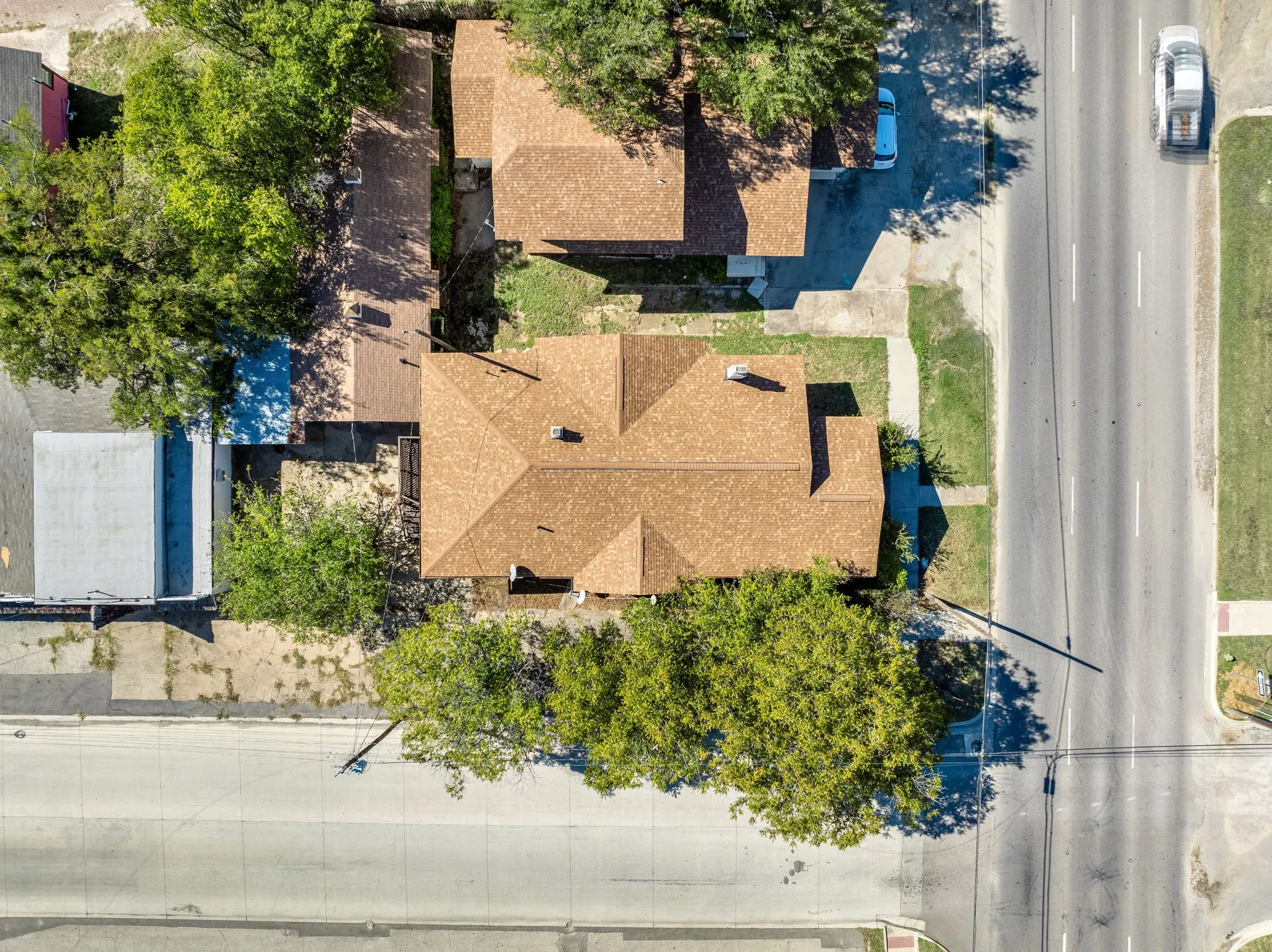 Office For Sale in Palo Pinto County , 916 E Hubbard Street, Mineral Wells, Texas 76067, 0, 0, Garage spaces, 0 Sqft, built in 1930, Preowned, Price $275,000, mls#21253199, Real Estate Agent in Mineral Wells, Homes For Sale in Palo Pinto county, Homes For Sale in Mineral Wells, Realtor in Mineral Wells Texas, Real Estate Brokerage Independent Realty Texas, Luminita Cordes Realtor