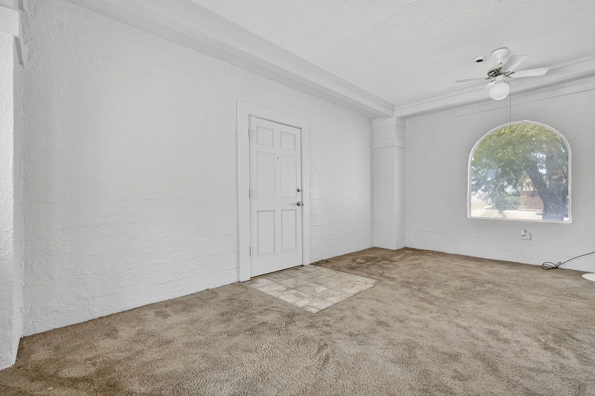 Single Family Residence For Sale in Palo Pinto County , 916-B E Hubbard Street, Mineral Wells, Texas 76067, 2 Bedroom, 1 Bathroom, Garage spaces, 1,796 Sqft, built in 1930, Preowned, Price $275,000, mls#21253216, Real Estate Agent in Mineral Wells, Homes For Sale in Palo Pinto county, Homes For Sale in Mineral Wells, Realtor in Mineral Wells Texas, Real Estate Brokerage Independent Realty Texas, Luminita Cordes Realtor