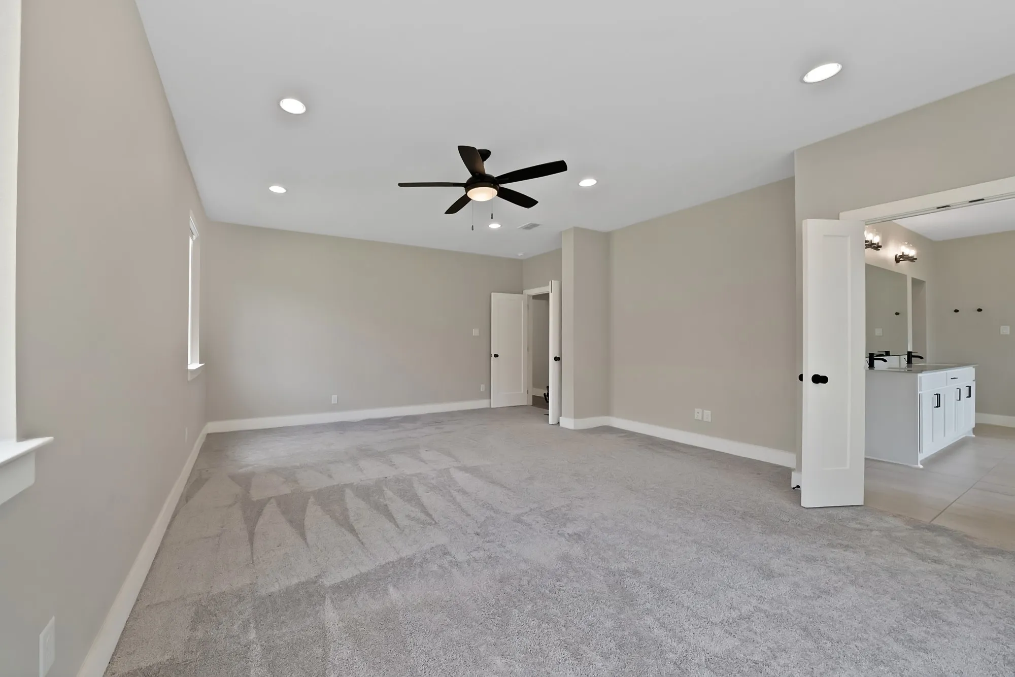 Single Family Residence For Sale in Collin County , 2223 Providence Way, Nevada, Texas 75173, 3 Bedroom, 3 Bathroom, 3 Garage spaces, 3,400 Sqft, built in 2021, Preowned, mls#21240988, Real Estate Agent in Nevada, Homes For Sale in Collin county, Homes For Sale in Nevada, Realtor in Nevada Texas, Real Estate Brokerage Independent Realty Texas, Luminita Cordes Realtor