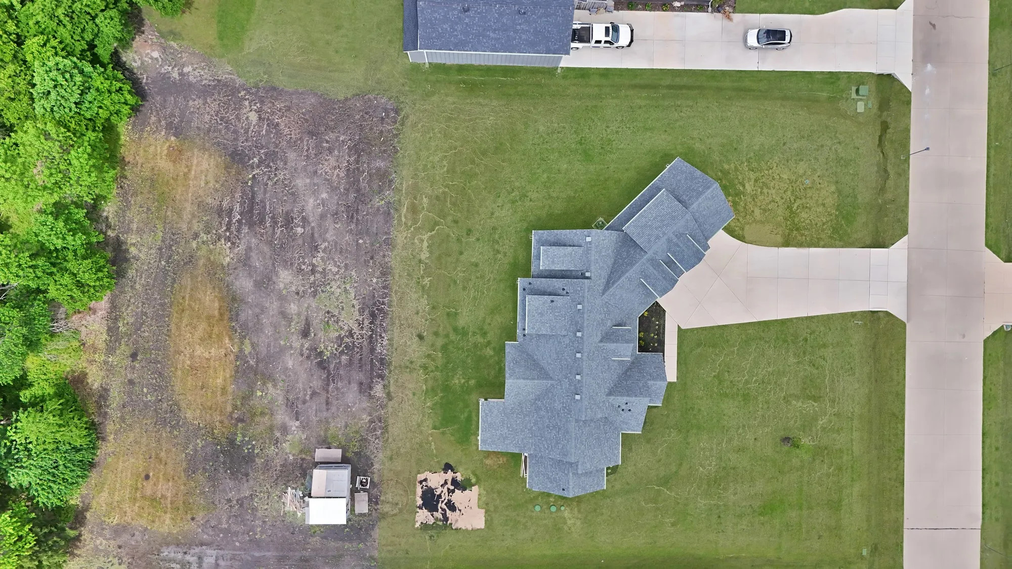Single Family Residence For Sale in Collin County , 2223 Providence Way, Nevada, Texas 75173, 3 Bedroom, 3 Bathroom, 3 Garage spaces, 3,400 Sqft, built in 2021, Preowned, mls#21240988, Real Estate Agent in Nevada, Homes For Sale in Collin county, Homes For Sale in Nevada, Realtor in Nevada Texas, Real Estate Brokerage Independent Realty Texas, Luminita Cordes Realtor