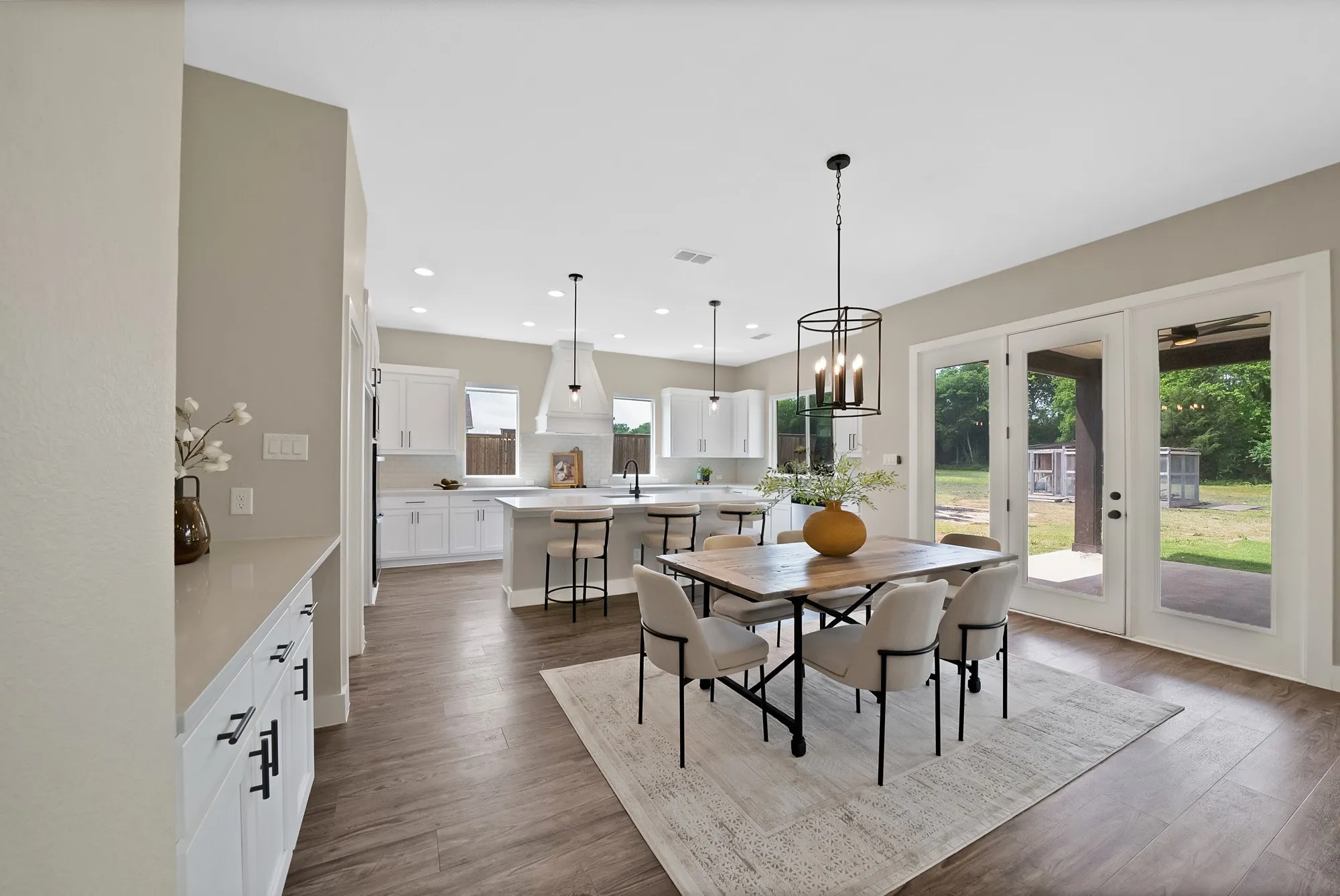 Single Family Residence For Sale in Collin County , 2223 Providence Way, Nevada, Texas 75173, 3 Bedroom, 3 Bathroom, 3 Garage spaces, 3,400 Sqft, built in 2021, Preowned, mls#21240988, Real Estate Agent in Nevada, Homes For Sale in Collin county, Homes For Sale in Nevada, Realtor in Nevada Texas, Real Estate Brokerage Independent Realty Texas, Luminita Cordes Realtor