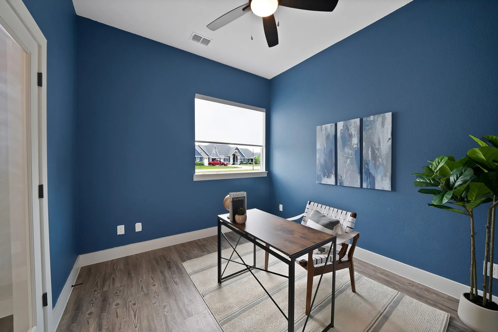 Single Family Residence For Sale in Collin County , 2223 Providence Way, Nevada, Texas 75173, 3 Bedroom, 3 Bathroom, 3 Garage spaces, 3,400 Sqft, built in 2021, Preowned, mls#21240988, Real Estate Agent in Nevada, Homes For Sale in Collin county, Homes For Sale in Nevada, Realtor in Nevada Texas, Real Estate Brokerage Independent Realty Texas, Luminita Cordes Realtor