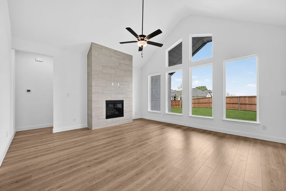 546 Chatham Street ~ Ready Now