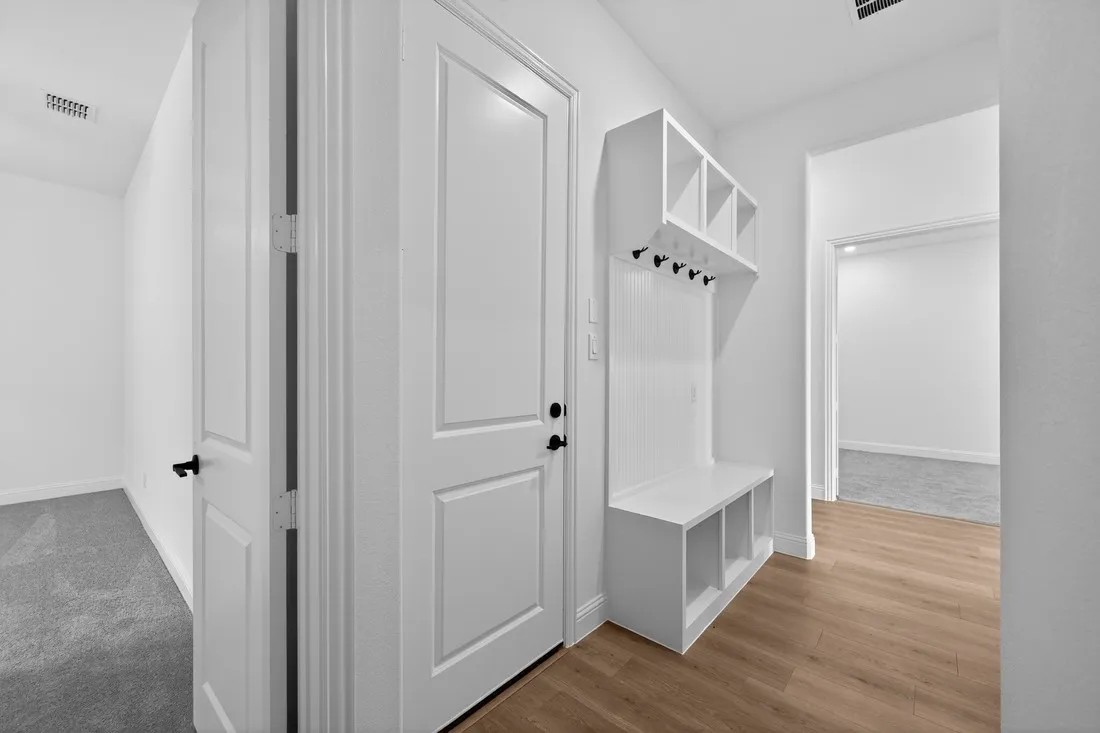 546 Chatham Street ~ Ready Now