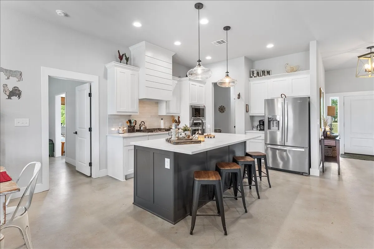 Single Family Residence For Sale in Palo Pinto County , 932 Fm 3137, Palo Pinto, Texas 76484, 3 Bedroom, 2 Bathroom, Garage spaces, 2,000 Sqft, built in 2023, mls#21251434, Real Estate Agent in Palo Pinto, Homes For Sale in Palo Pinto county, Homes For Sale in Palo Pinto, Realtor in Palo Pinto Texas, Real Estate Brokerage Independent Realty Texas, Luminita Cordes Realtor