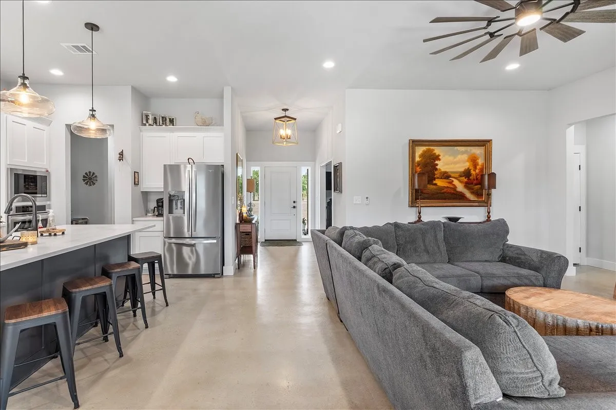 Single Family Residence For Sale in Palo Pinto County , 932 Fm 3137, Palo Pinto, Texas 76484, 3 Bedroom, 2 Bathroom, Garage spaces, 2,000 Sqft, built in 2023, mls#21251434, Real Estate Agent in Palo Pinto, Homes For Sale in Palo Pinto county, Homes For Sale in Palo Pinto, Realtor in Palo Pinto Texas, Real Estate Brokerage Independent Realty Texas, Luminita Cordes Realtor