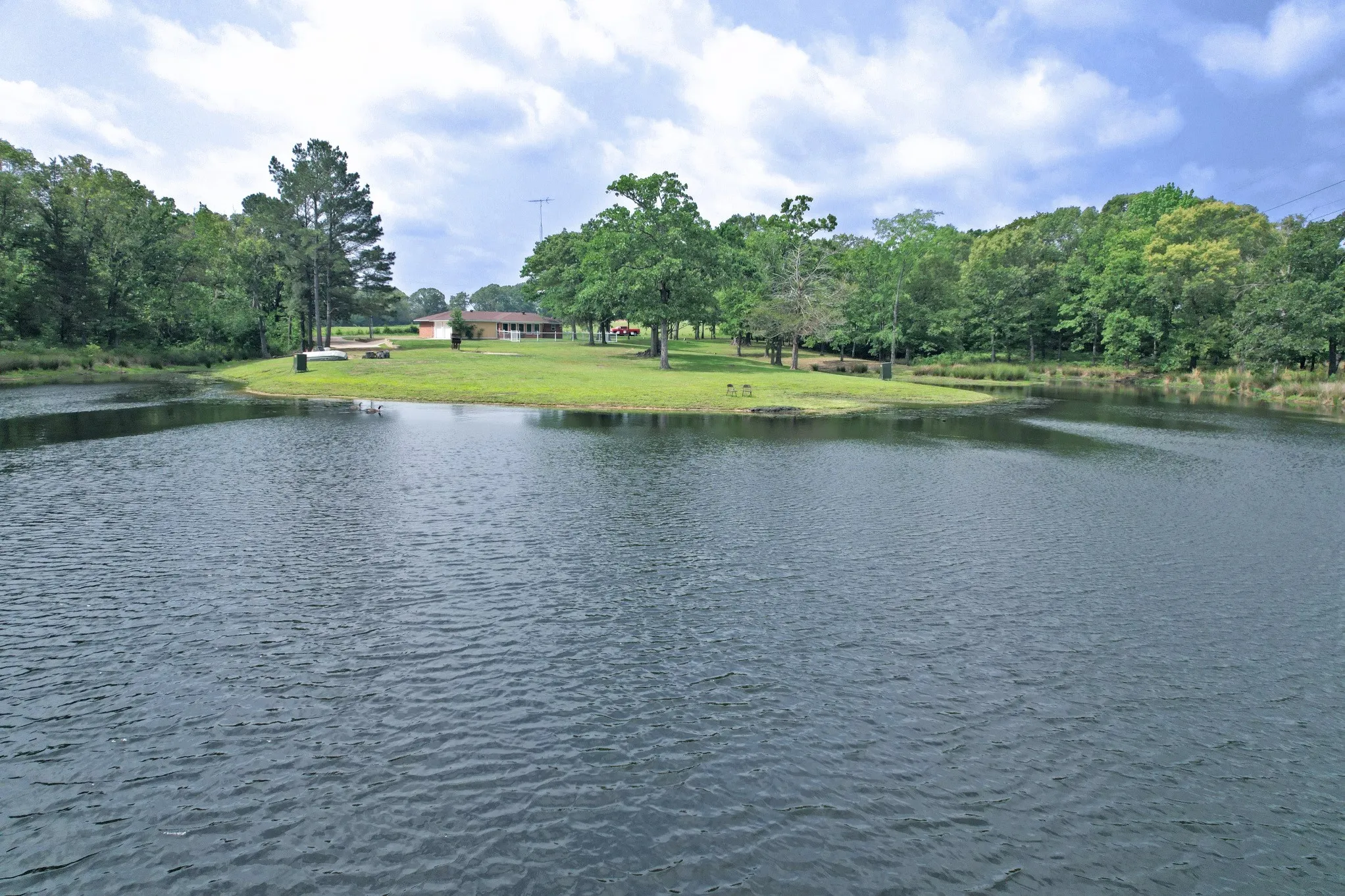 Farm For Sale in Wood County , 289 County Road 4192, Quitman, Texas 75783, 3 Bedrooms, 2 Bathrooms, 2 Garage spaces, 1,701 Sqft, built in 1992, Preowned, Price $695,000, mls#21250546, Real Estate Agent in Quitman, Homes For Sale in Wood county, Homes For Sale in Quitman, Realtor in Quitman Texas, Real Estate Brokerage Independent Realty Texas, Luminita Cordes Realtor