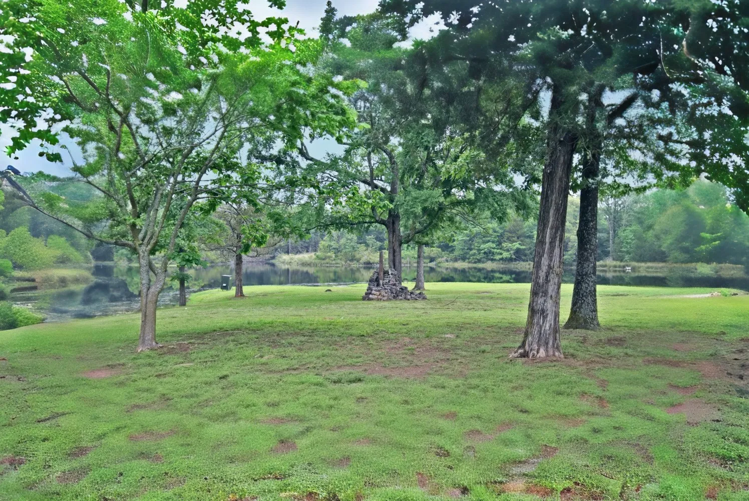 Farm For Sale in Wood County , 289 County Road 4192, Quitman, Texas 75783, 3 Bedrooms, 2 Bathrooms, 2 Garage spaces, 1,701 Sqft, built in 1992, Preowned, Price $695,000, mls#21250546, Real Estate Agent in Quitman, Homes For Sale in Wood county, Homes For Sale in Quitman, Realtor in Quitman Texas, Real Estate Brokerage Independent Realty Texas, Luminita Cordes Realtor