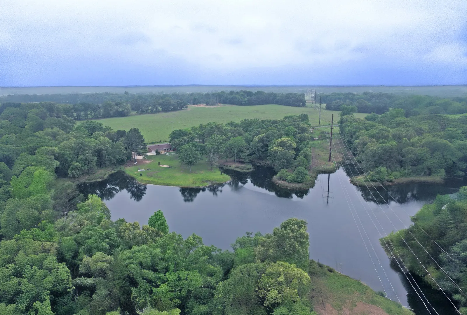 Farm For Sale in Wood County , 289 County Road 4192, Quitman, Texas 75783, 3 Bedrooms, 2 Bathrooms, 2 Garage spaces, 1,701 Sqft, built in 1992, Preowned, Price $695,000, mls#21250546, Real Estate Agent in Quitman, Homes For Sale in Wood county, Homes For Sale in Quitman, Realtor in Quitman Texas, Real Estate Brokerage Independent Realty Texas, Luminita Cordes Realtor
