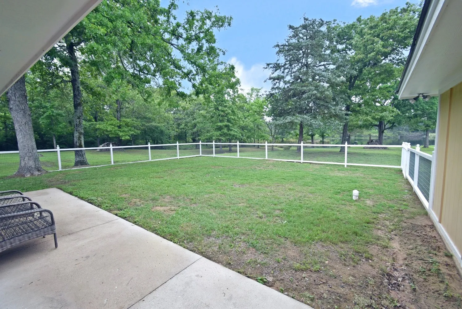 Farm For Sale in Wood County , 289 County Road 4192, Quitman, Texas 75783, 3 Bedrooms, 2 Bathrooms, 2 Garage spaces, 1,701 Sqft, built in 1992, Preowned, Price $695,000, mls#21250546, Real Estate Agent in Quitman, Homes For Sale in Wood county, Homes For Sale in Quitman, Realtor in Quitman Texas, Real Estate Brokerage Independent Realty Texas, Luminita Cordes Realtor