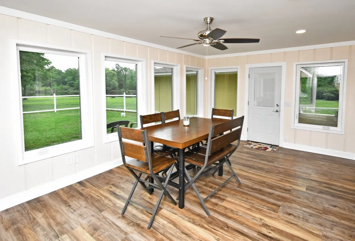 Farm For Sale in Wood County , 289 County Road 4192, Quitman, Texas 75783, 3 Bedrooms, 2 Bathrooms, 2 Garage spaces, 1,701 Sqft, built in 1992, Preowned, Price $695,000, mls#21250546, Real Estate Agent in Quitman, Homes For Sale in Wood county, Homes For Sale in Quitman, Realtor in Quitman Texas, Real Estate Brokerage Independent Realty Texas, Luminita Cordes Realtor