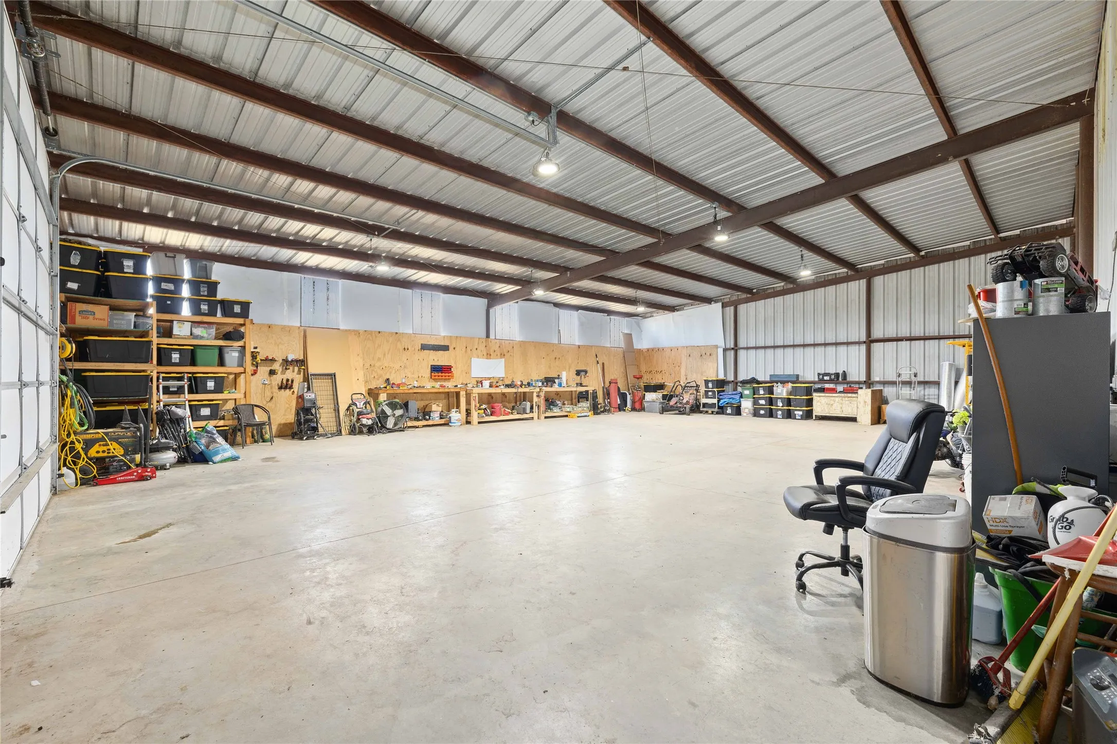 Single Family Residence For Sale in Erath County , 12749 FM 847, Dublin, Texas 76446, 1 Bedroom, 1 Bathroom, 4 Garage spaces, 912 Sqft, built in 2021, Price $739,000, mls#21253371, Real Estate Agent in Dublin, Homes For Sale in Erath county, Homes For Sale in Dublin, Realtor in Dublin Texas, Real Estate Brokerage Independent Realty Texas, Luminita Cordes Realtor