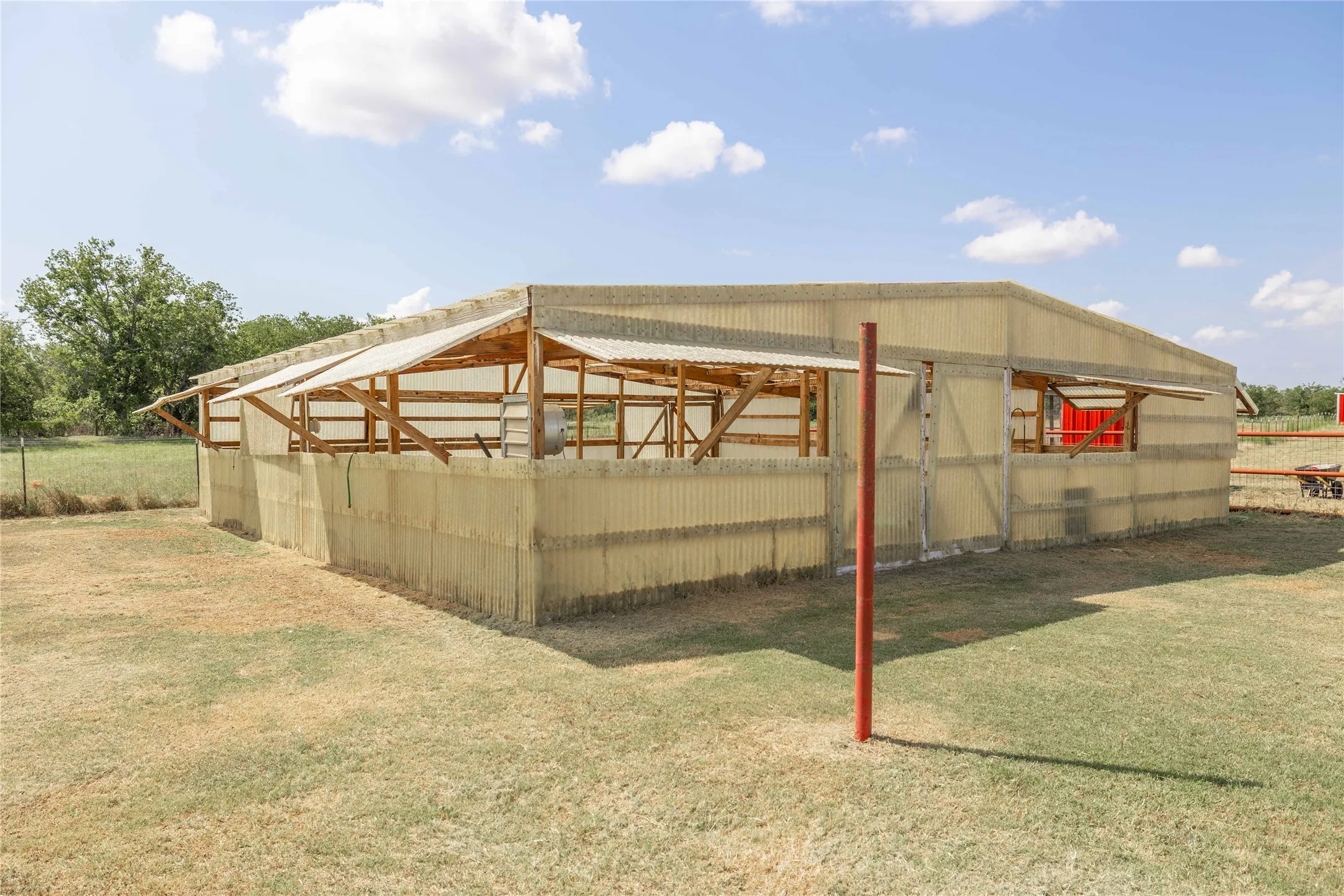Single Family Residence For Sale in Erath County , 12749 FM 847, Dublin, Texas 76446, 1 Bedroom, 1 Bathroom, 4 Garage spaces, 912 Sqft, built in 2021, Price $739,000, mls#21253371, Real Estate Agent in Dublin, Homes For Sale in Erath county, Homes For Sale in Dublin, Realtor in Dublin Texas, Real Estate Brokerage Independent Realty Texas, Luminita Cordes Realtor